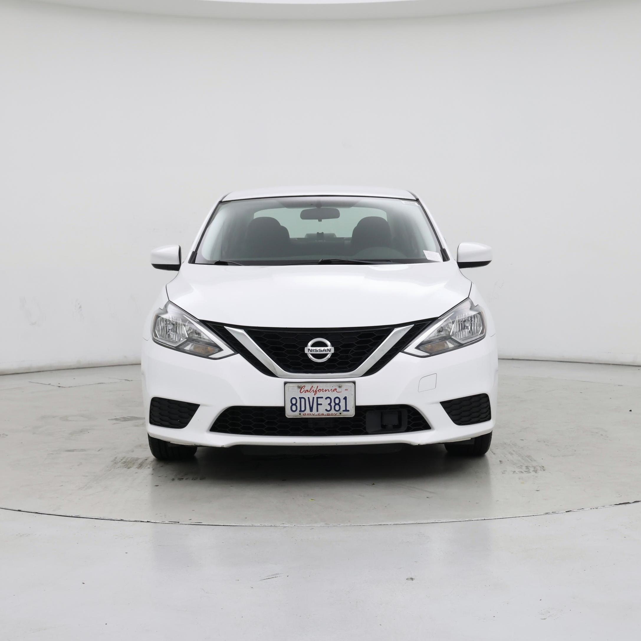 Thumbnail: 2018 Nissan Sentra - 5