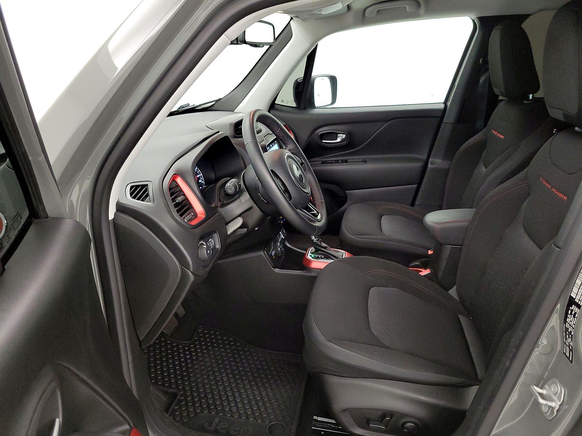 Thumbnail: 2022 Jeep Renegade - 11