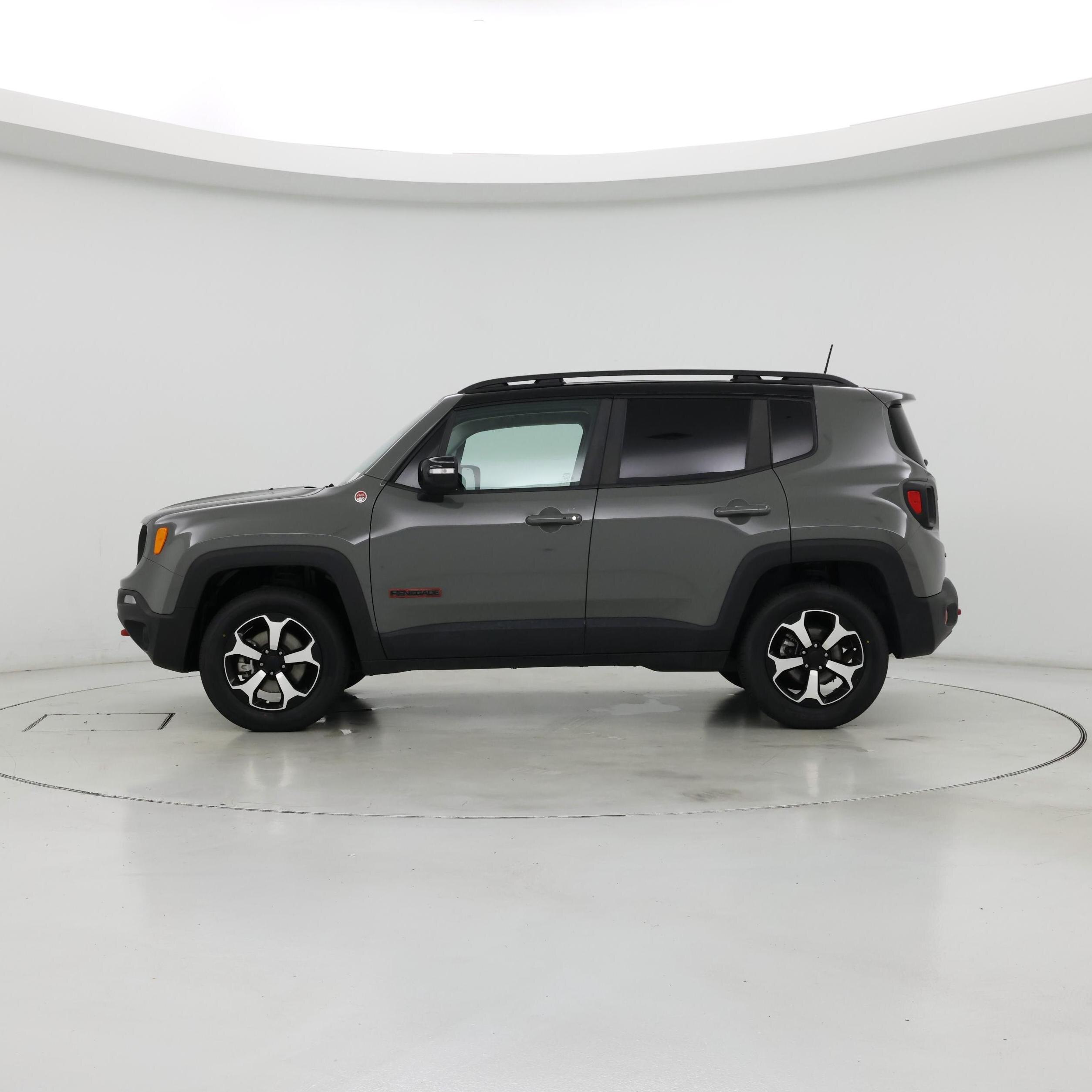 Thumbnail: 2022 Jeep Renegade - 3