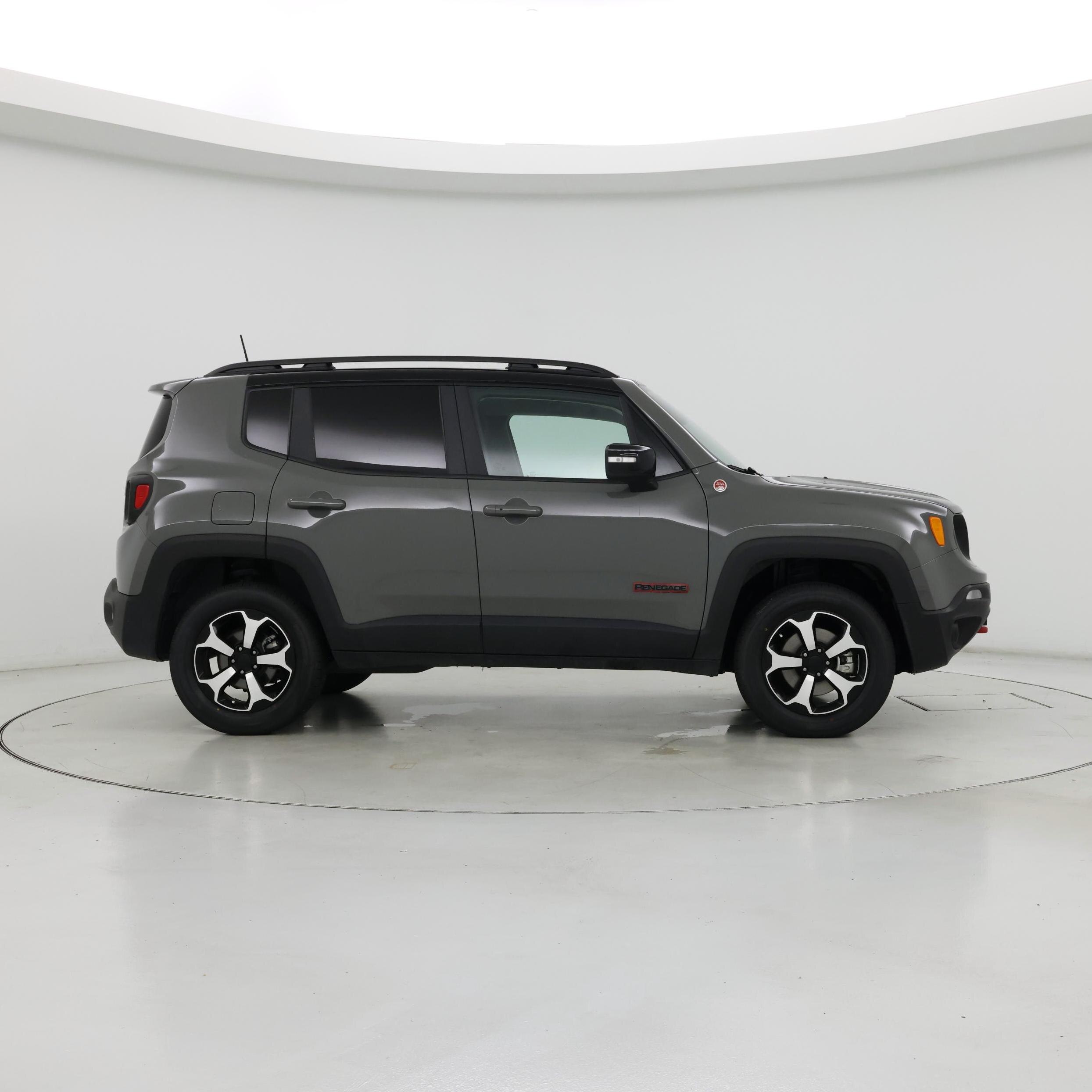 Thumbnail: 2022 Jeep Renegade - 7