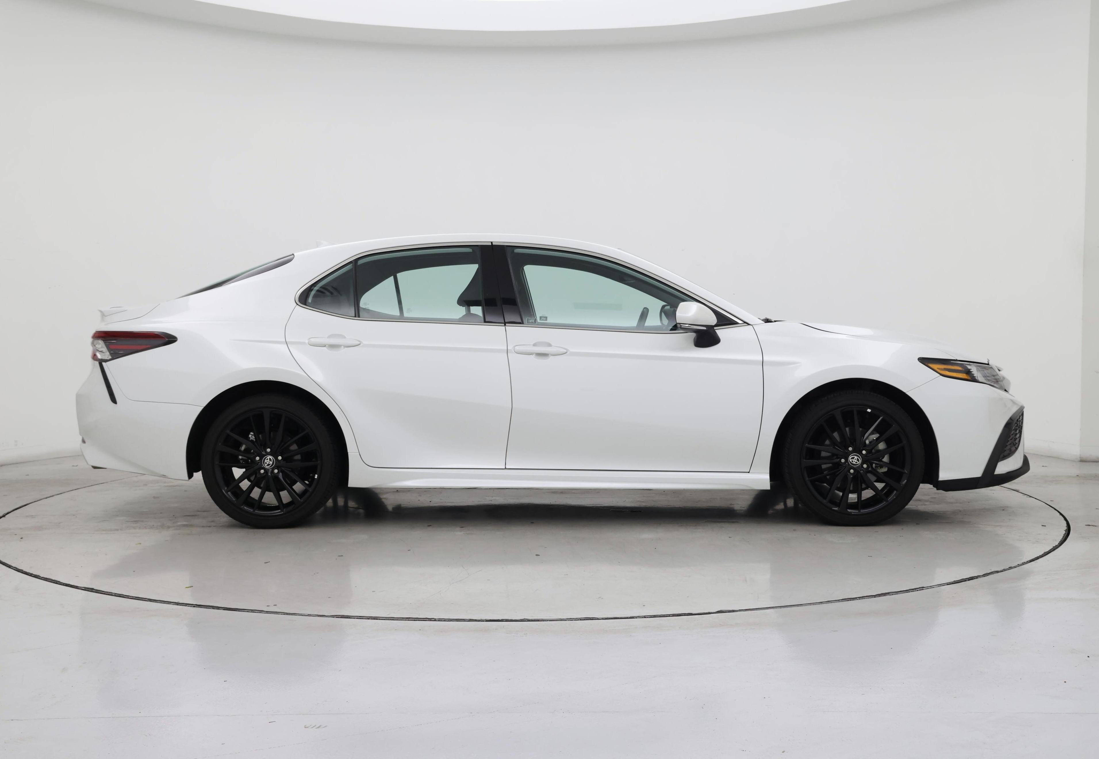 Thumbnail: 2024 Toyota Camry - 7