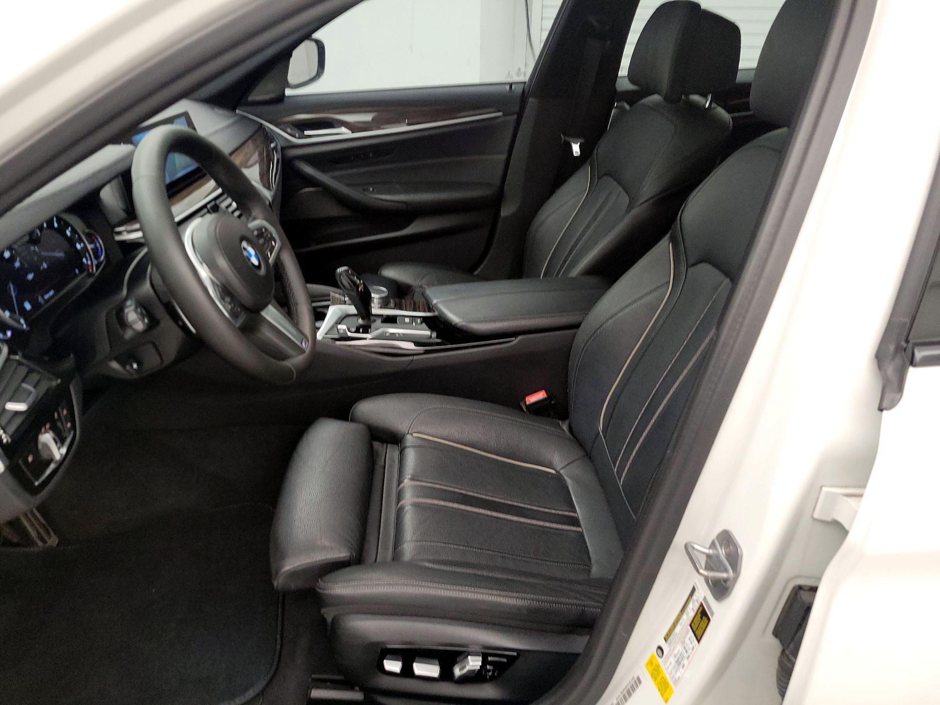 Thumbnail: 2017 BMW 5 Series - 11