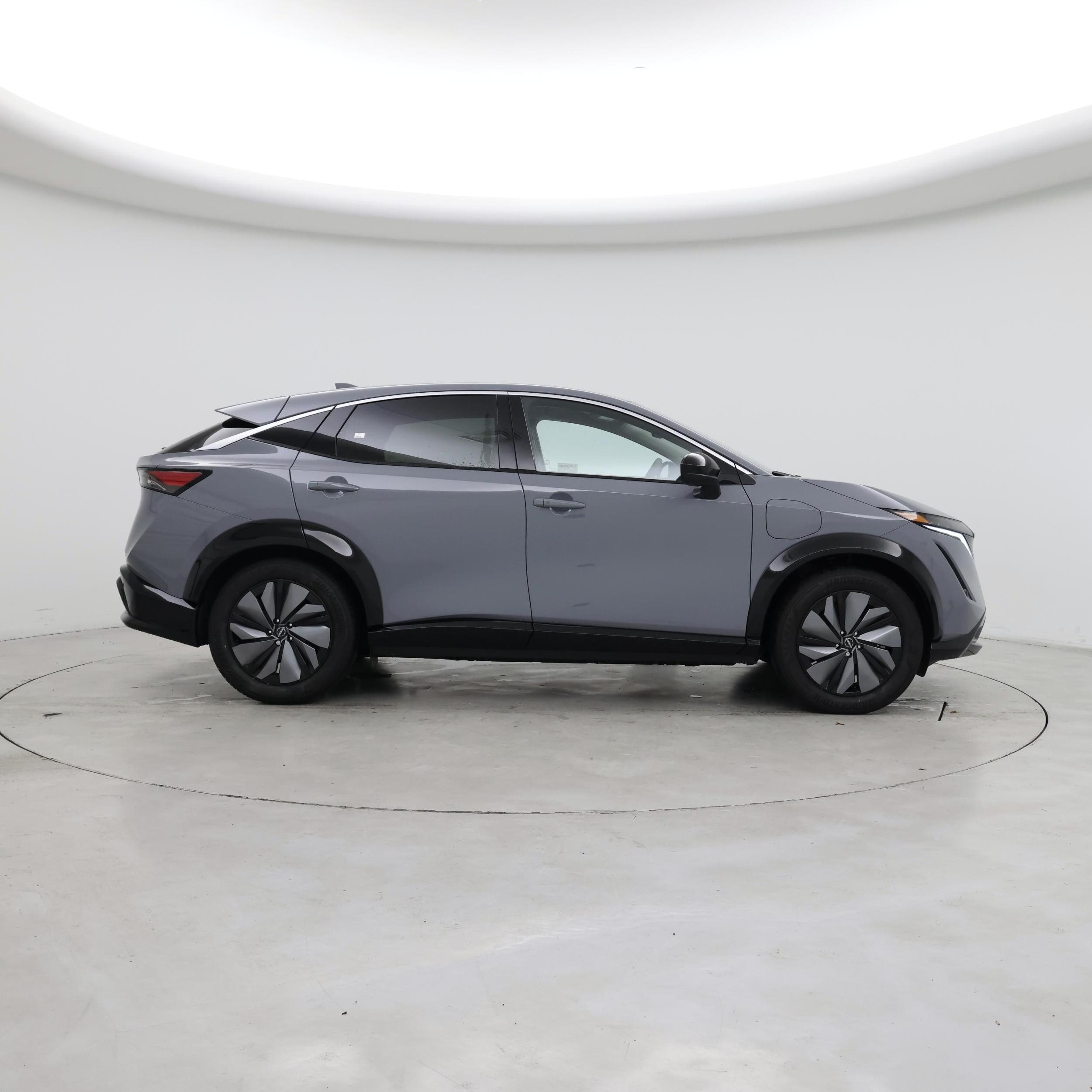 Thumbnail: 2025 Nissan Ariya - 7
