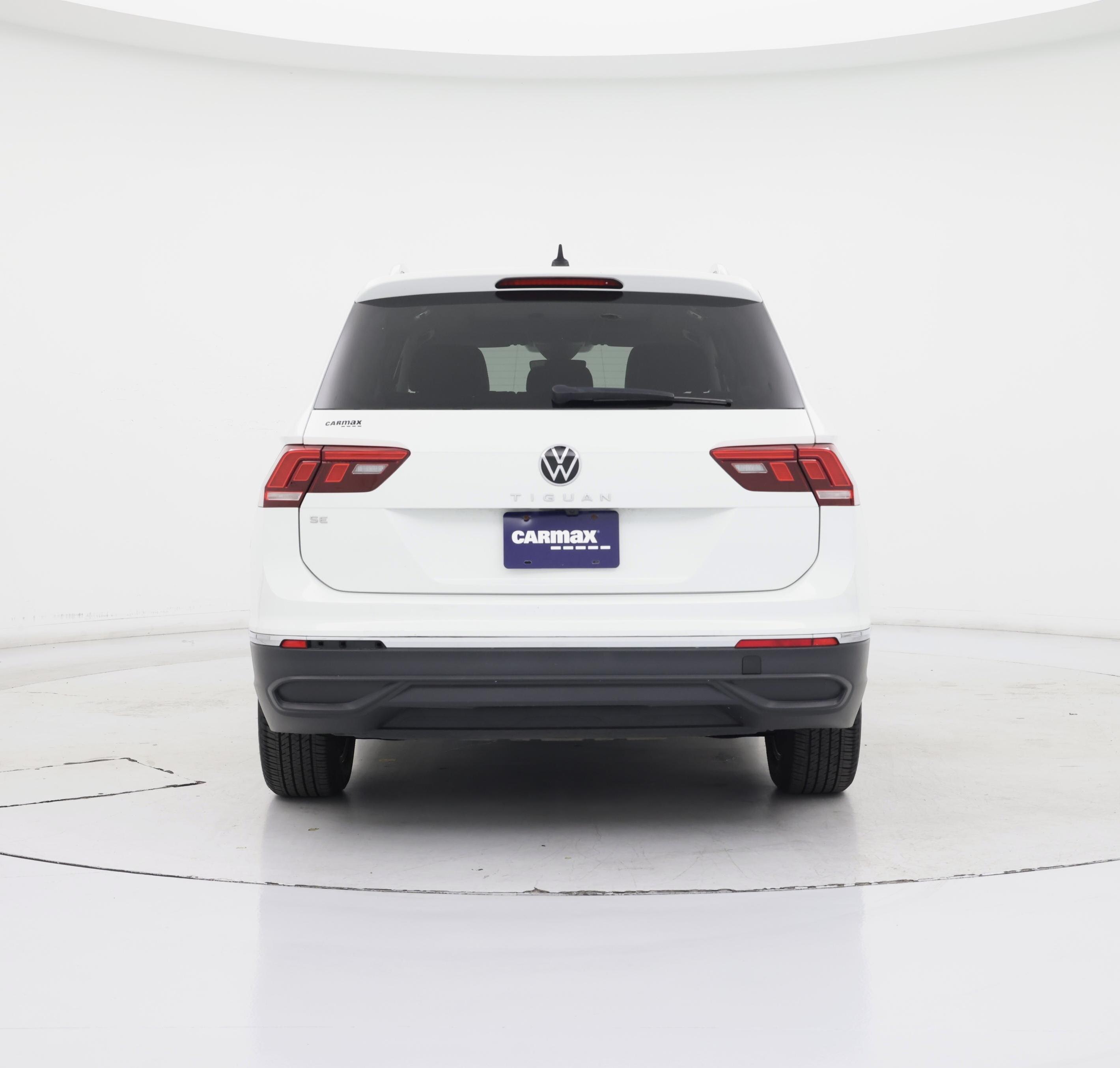 Thumbnail: 2022 Volkswagen Tiguan - 6