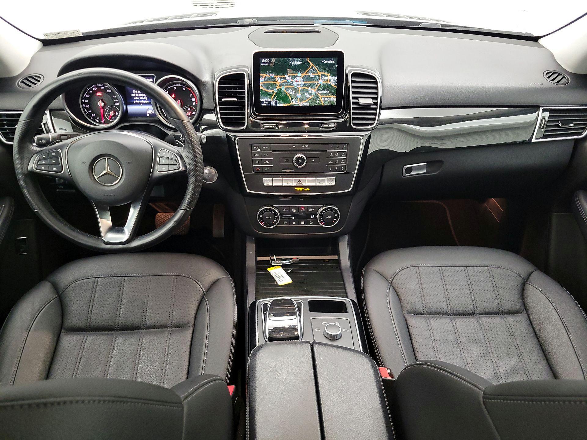 Thumbnail: 2016 Mercedes-Benz GLE - 9
