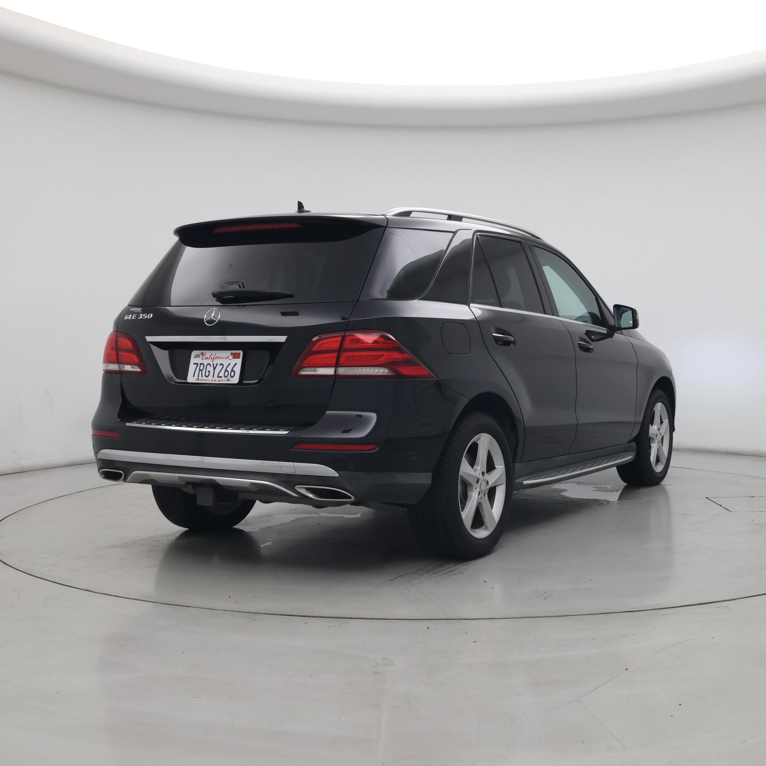 Thumbnail: 2016 Mercedes-Benz GLE - 8