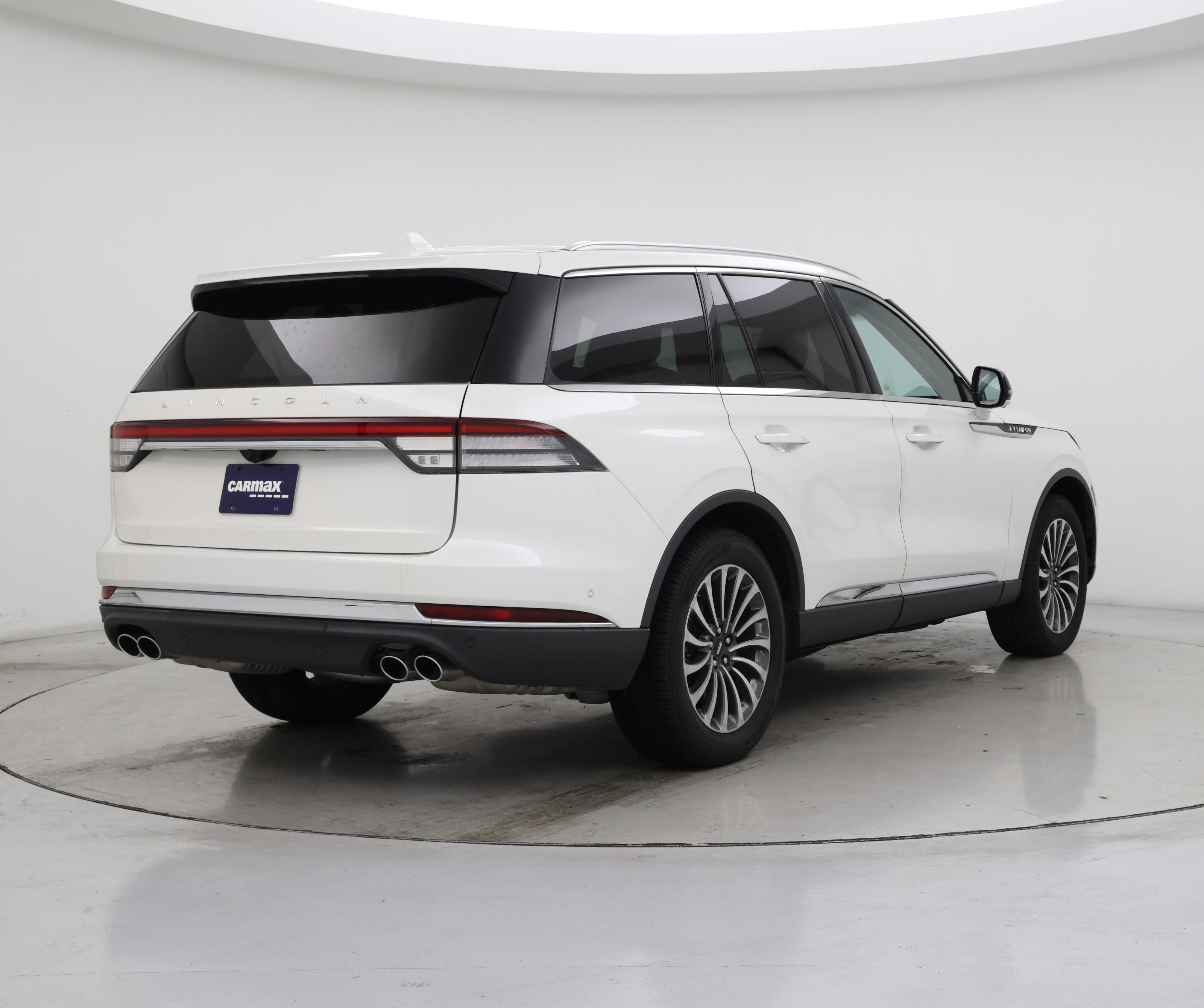 Thumbnail: 2022 Lincoln Aviator - 8