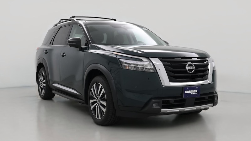 2022 Nissan Pathfinder Platinum Hero Image