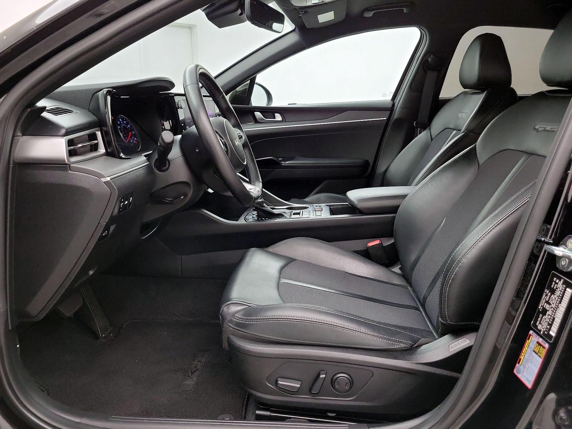 Thumbnail: 2022 Kia K5 - 11