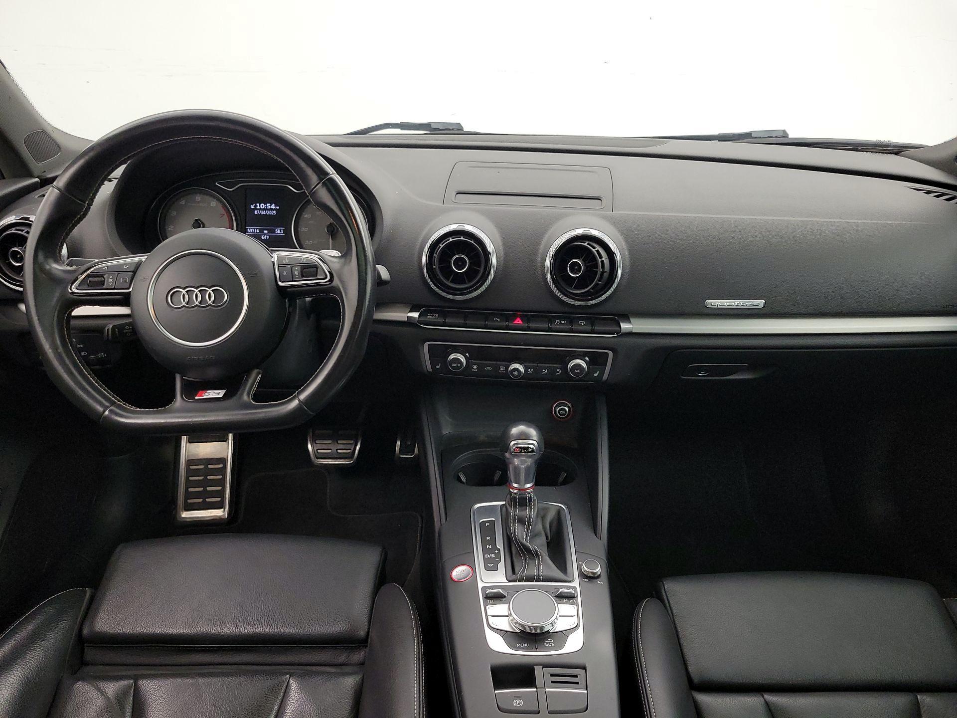 Thumbnail: 2016 Audi S3 - 9