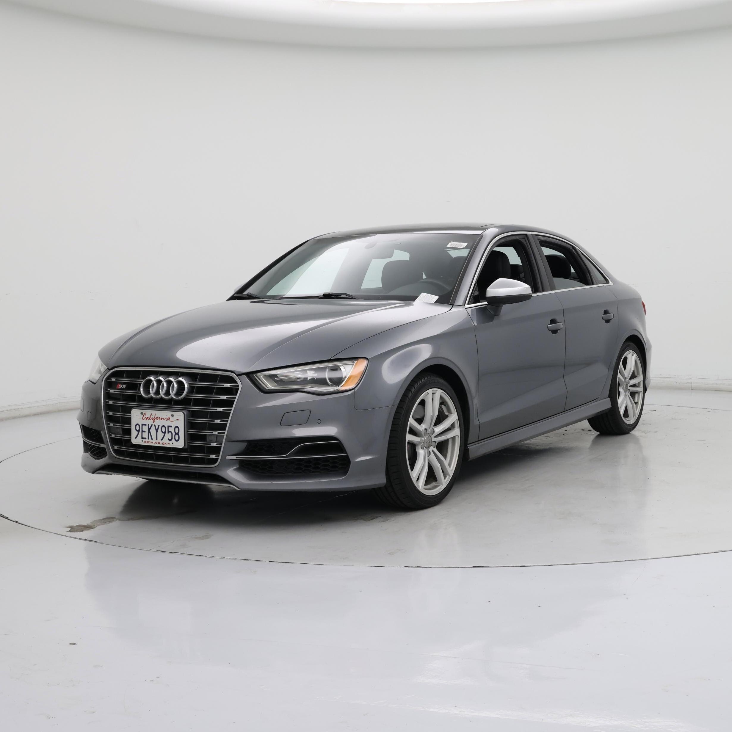 Thumbnail: 2016 Audi S3 - 4