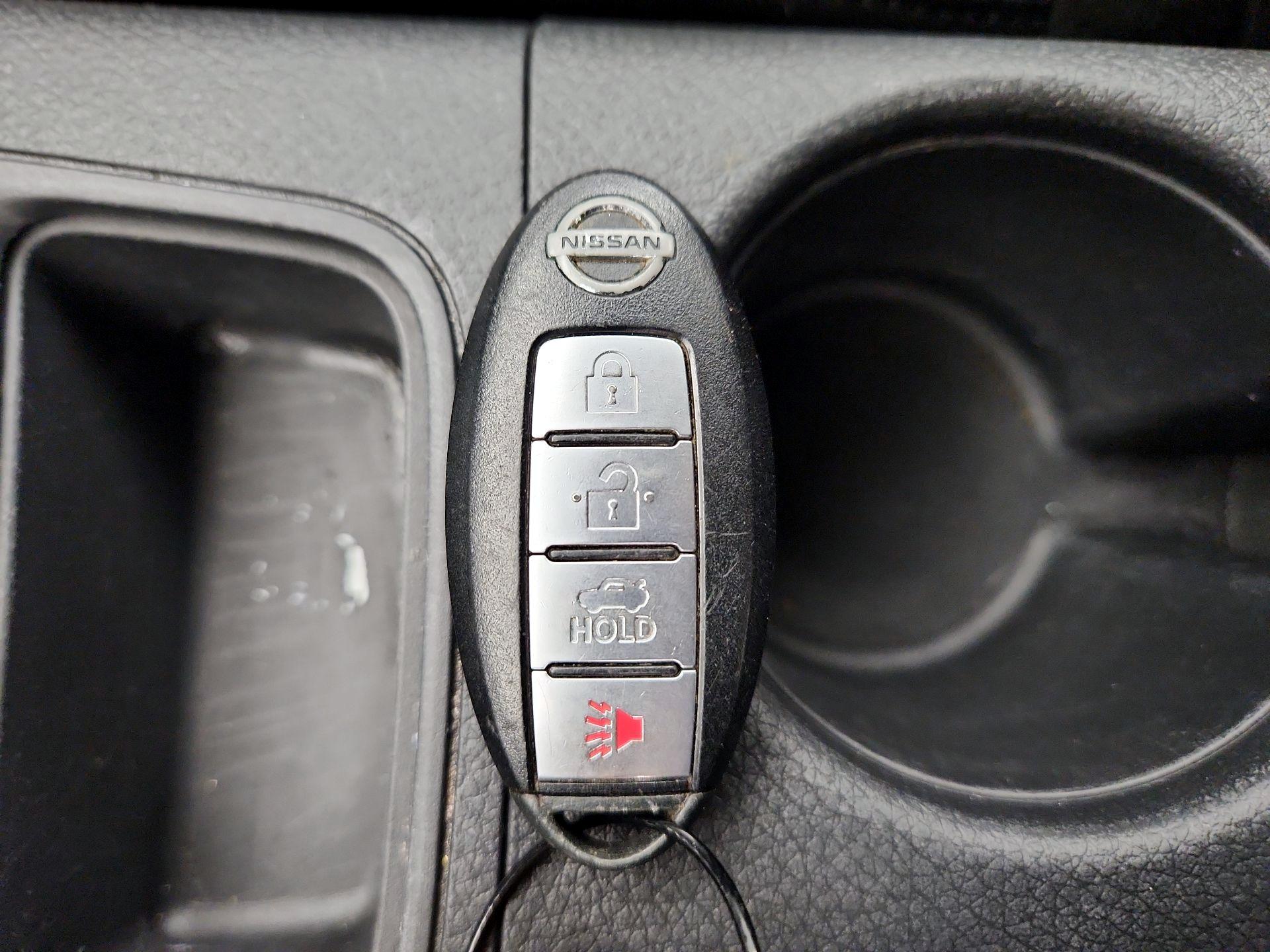 Thumbnail: 2014 Nissan Sentra - 20