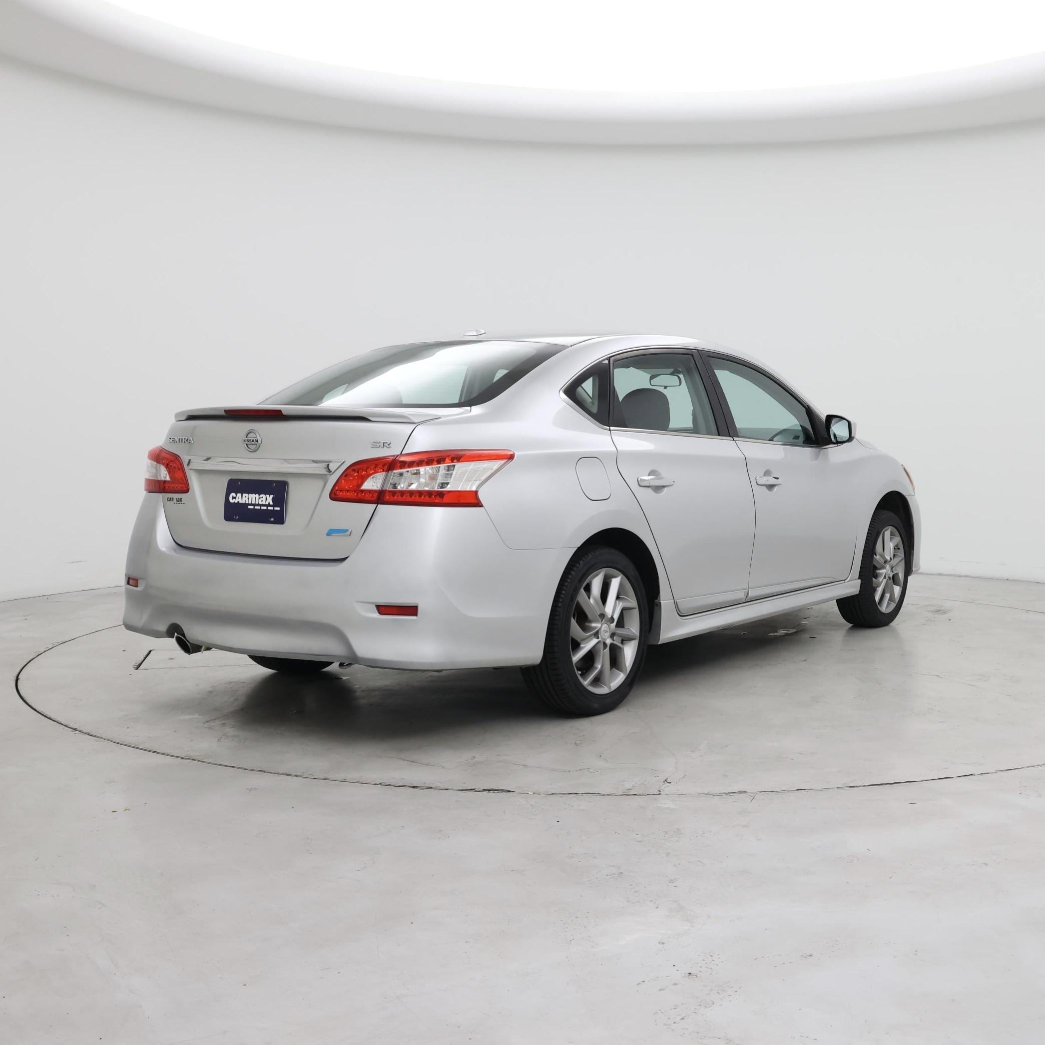 Thumbnail: 2014 Nissan Sentra - 8