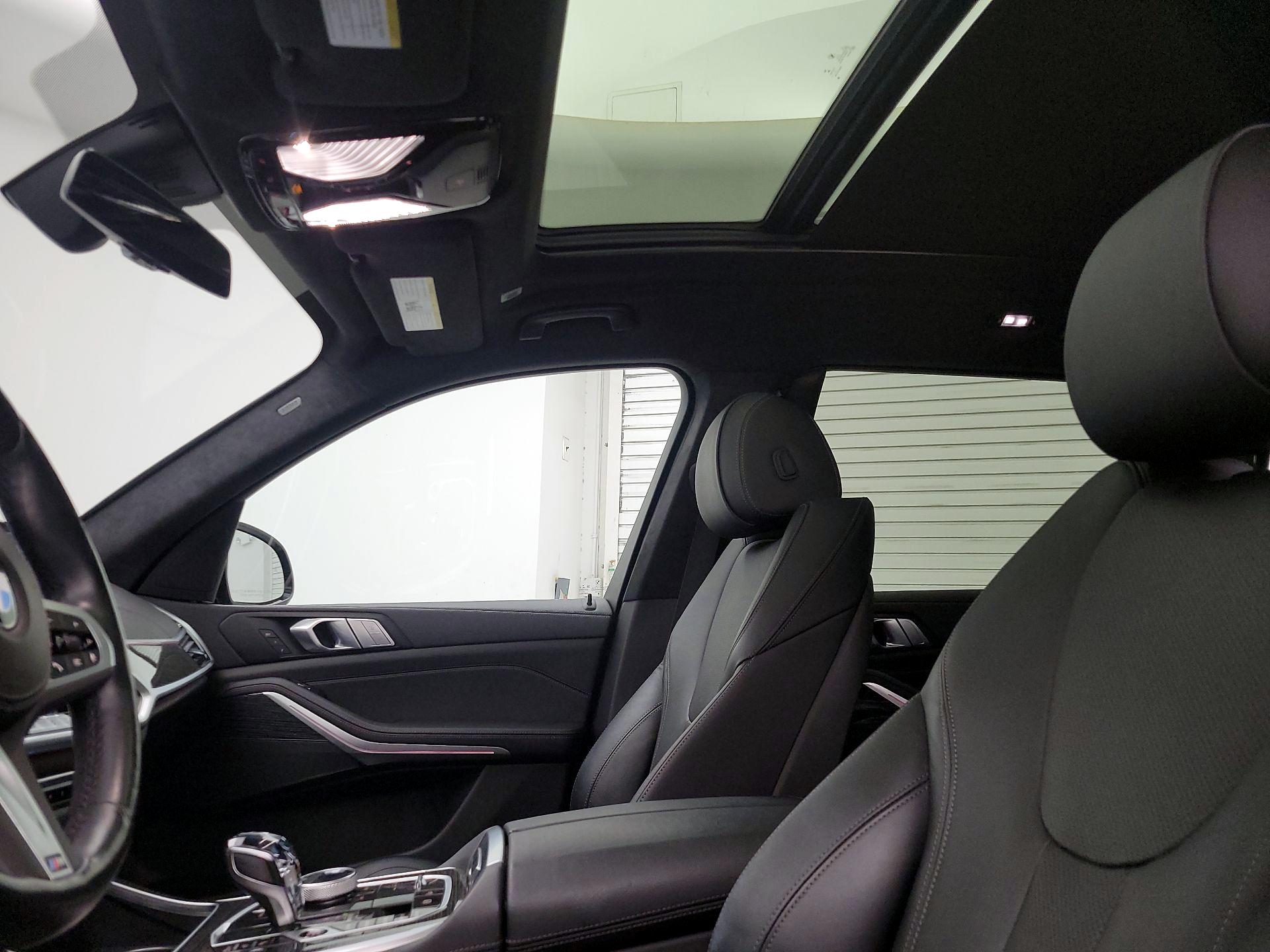 Thumbnail: 2022 BMW X7 - 20