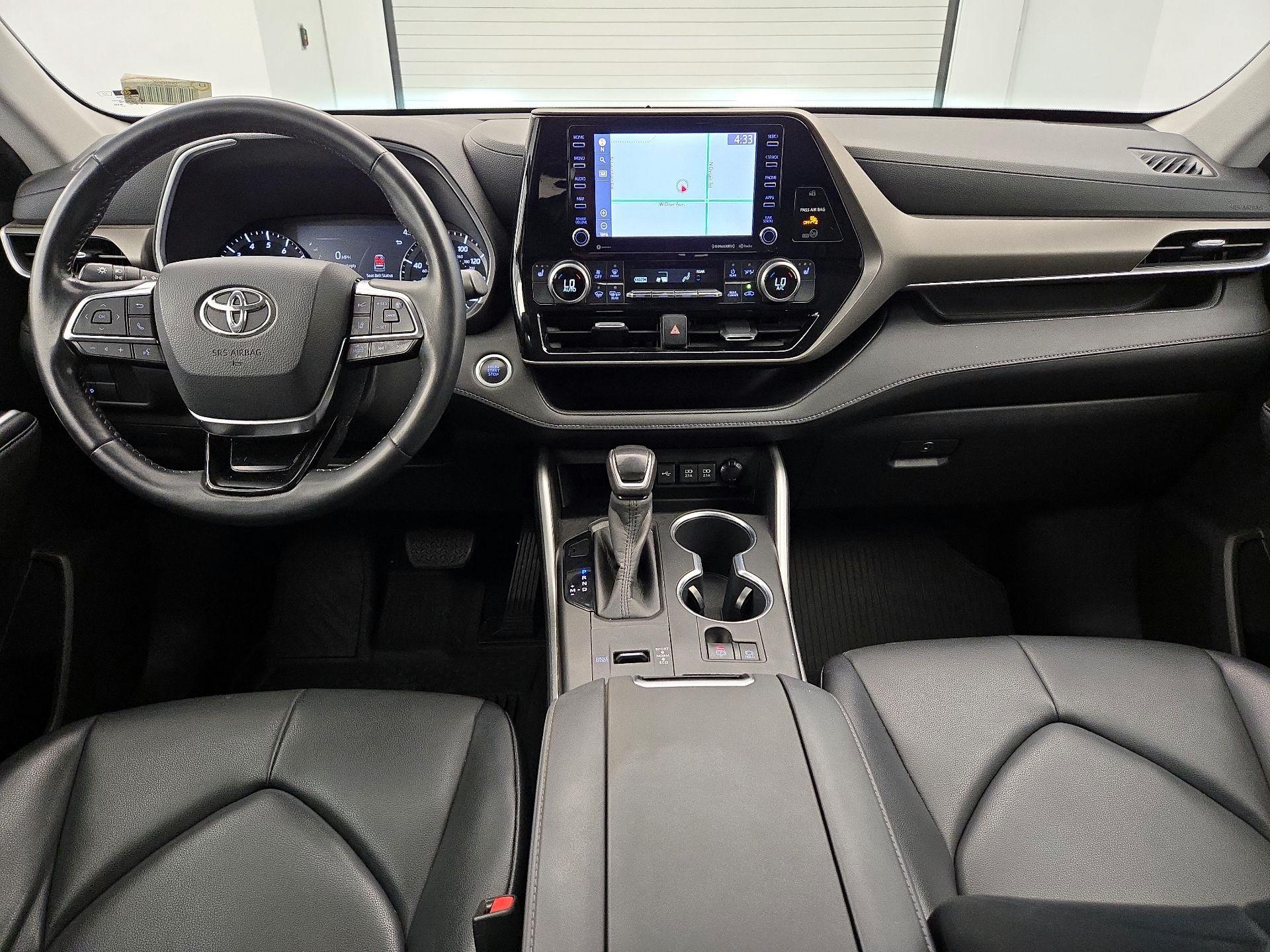 Thumbnail: 2020 Toyota Highlander - 9