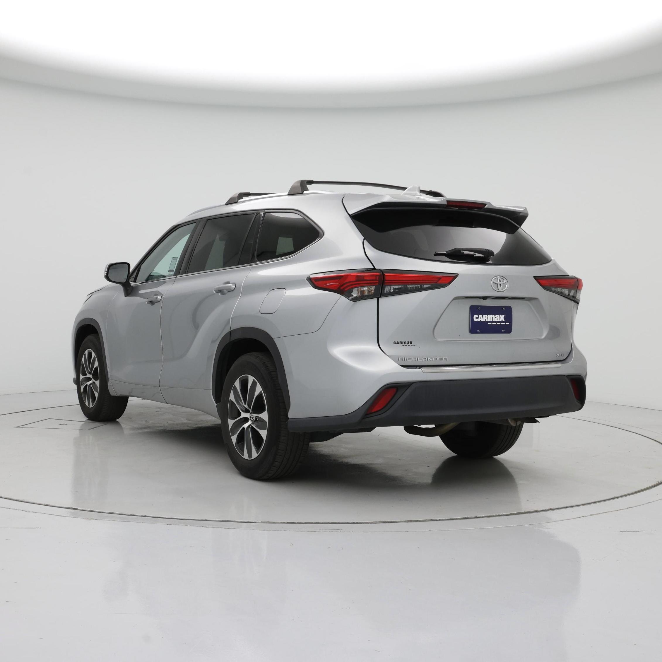 Thumbnail: 2020 Toyota Highlander - 2