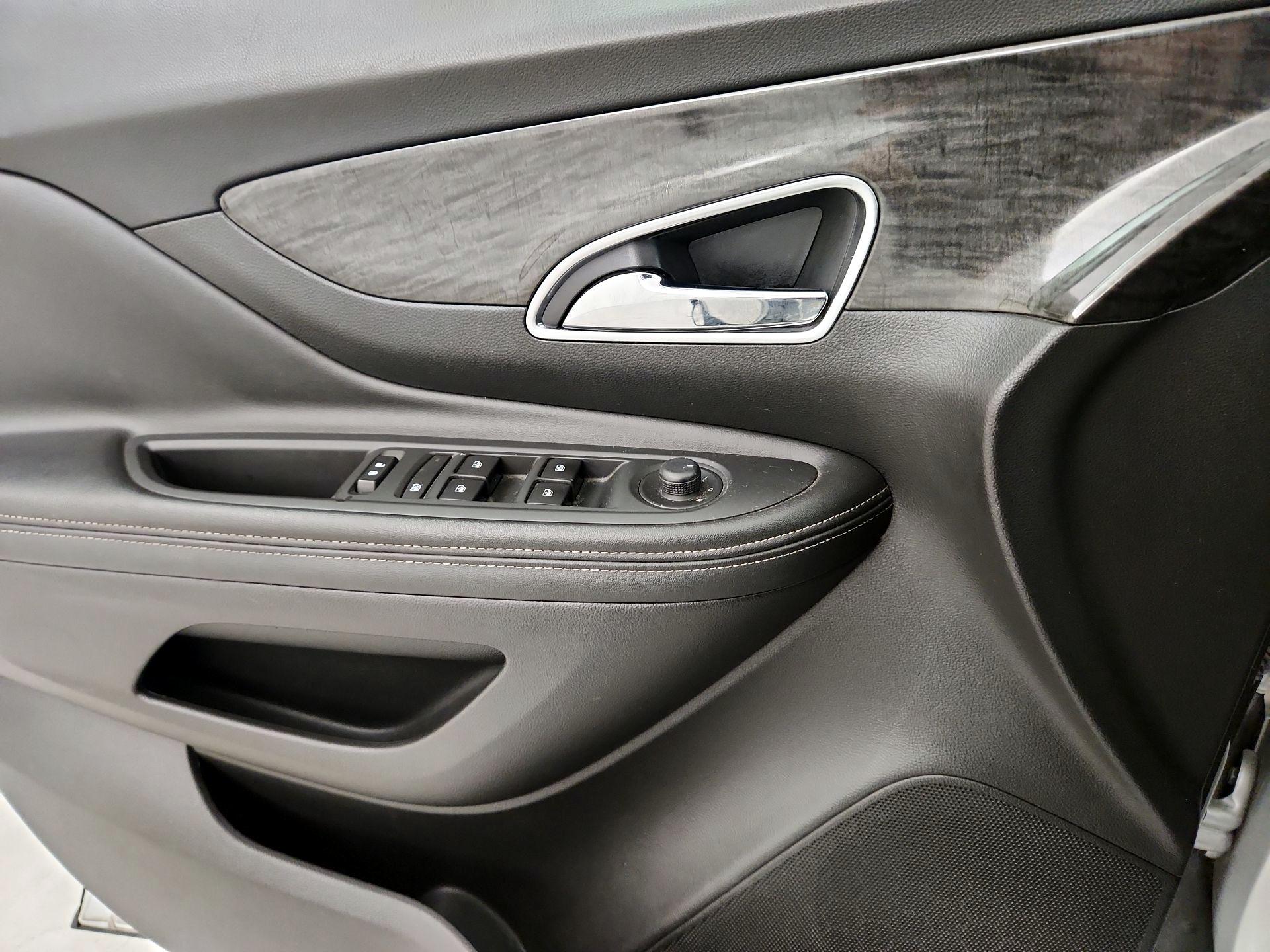 Thumbnail: 2016 Buick Encore - 12