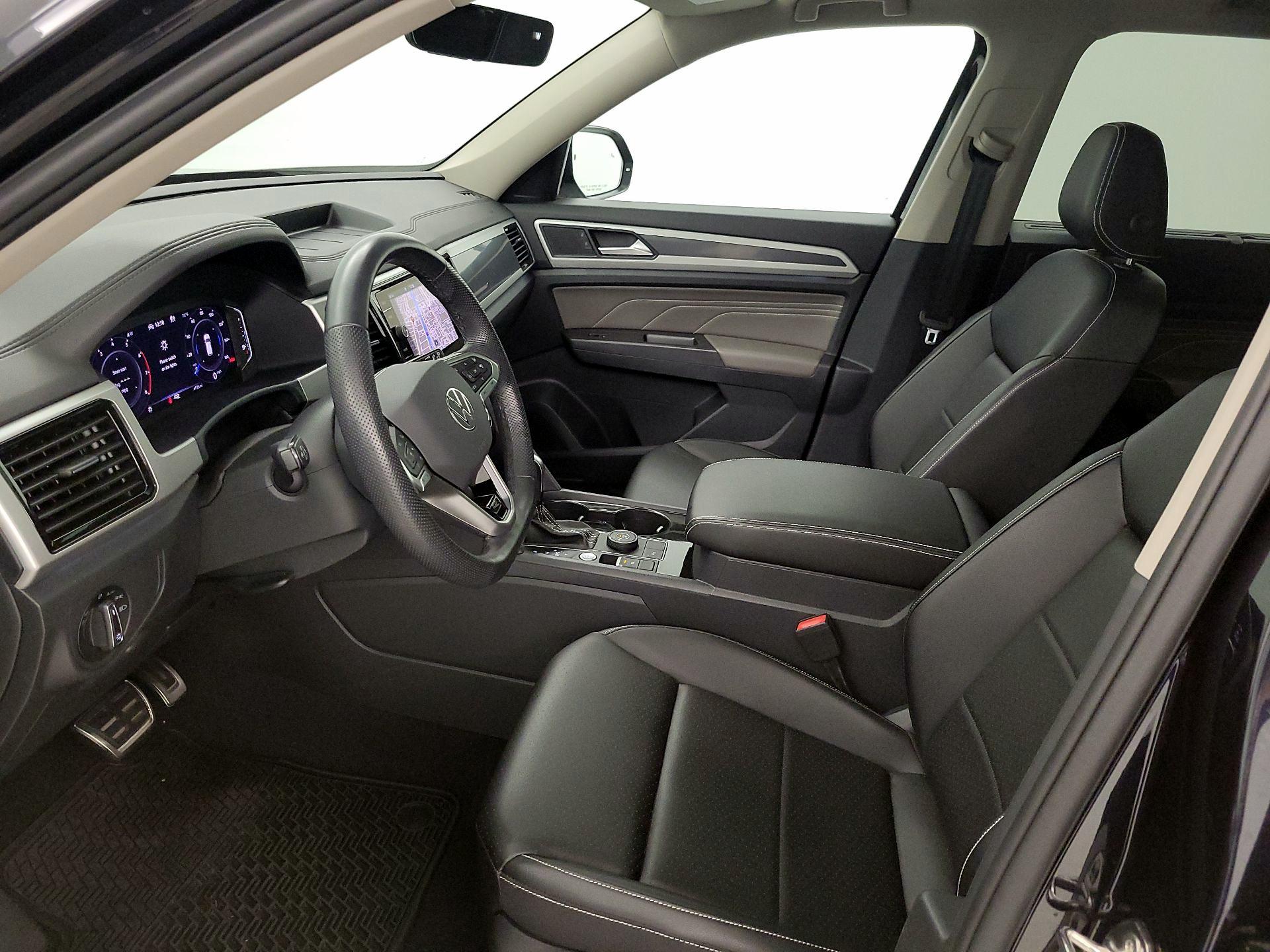 Thumbnail: 2023 Volkswagen Atlas - 11