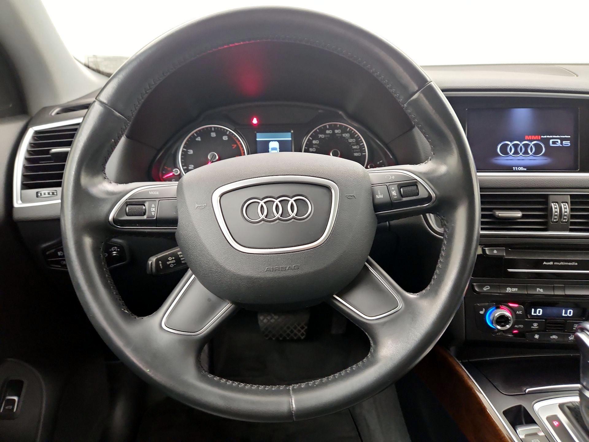 Thumbnail: 2015 Audi Q5 - 10