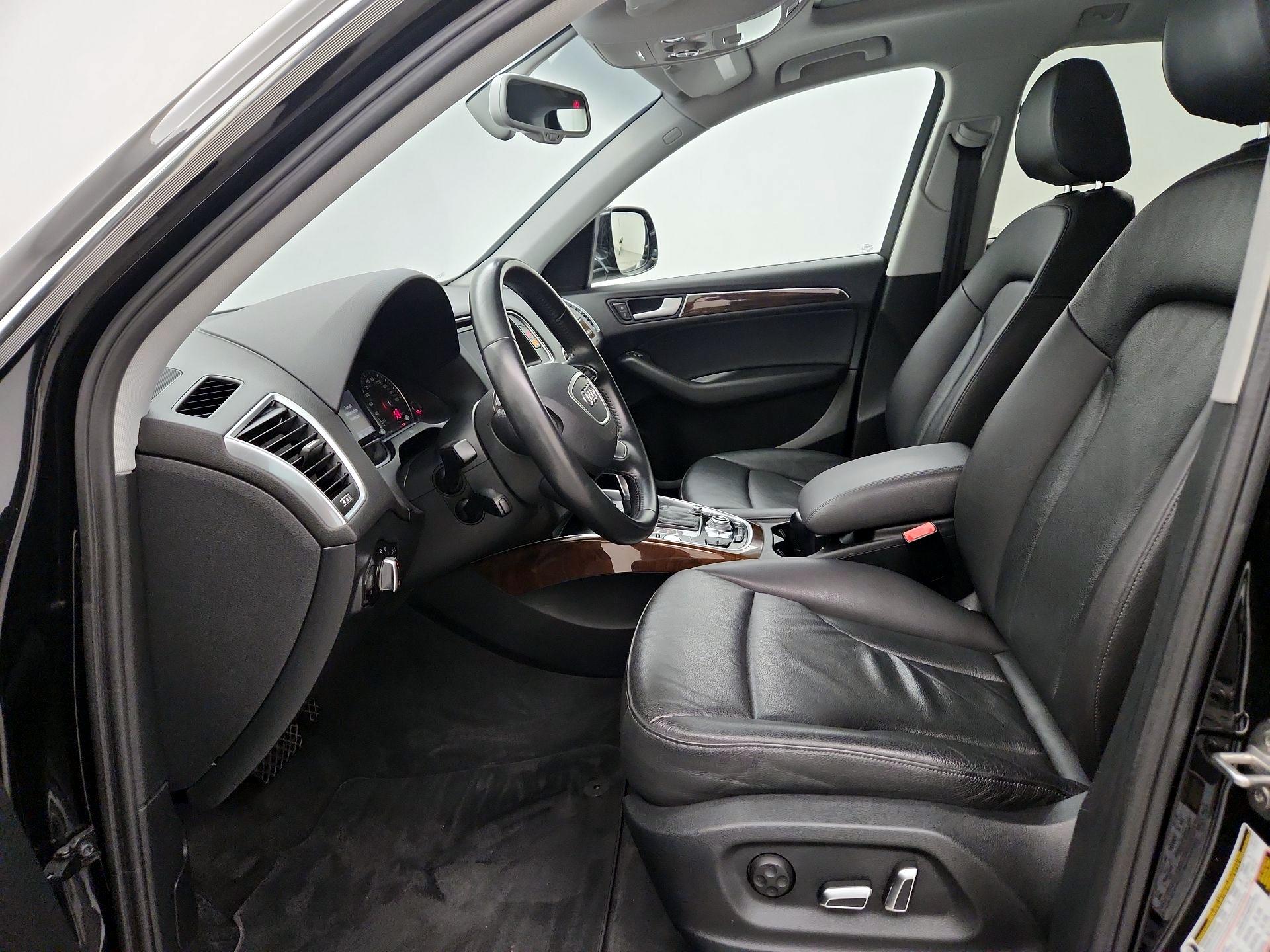 Thumbnail: 2015 Audi Q5 - 11