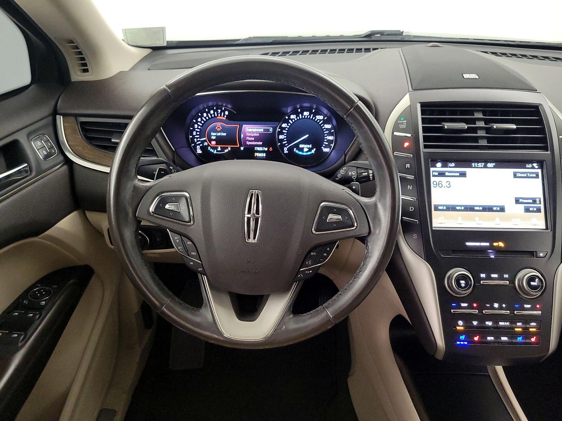 Thumbnail: 2019 Lincoln MKC - 10