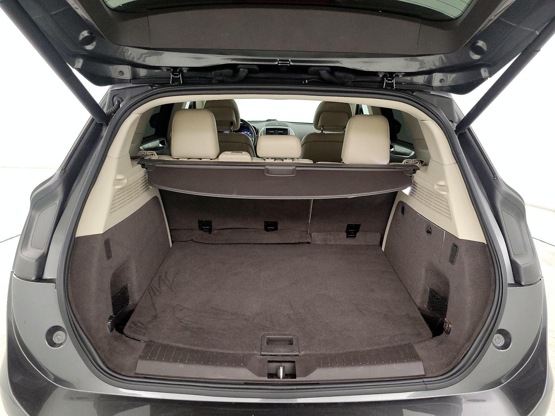 Thumbnail: 2019 Lincoln MKC - 20