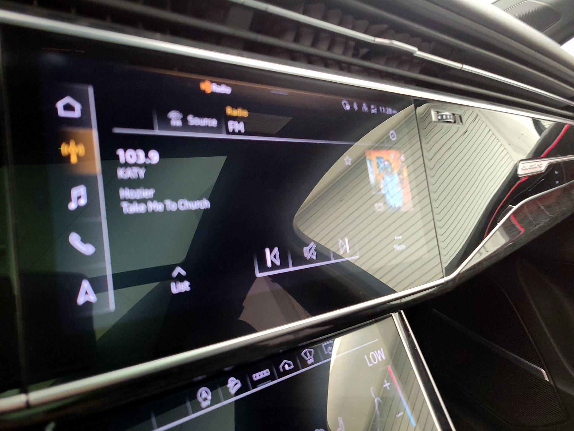 Thumbnail: 2021 Audi Q7 - 15