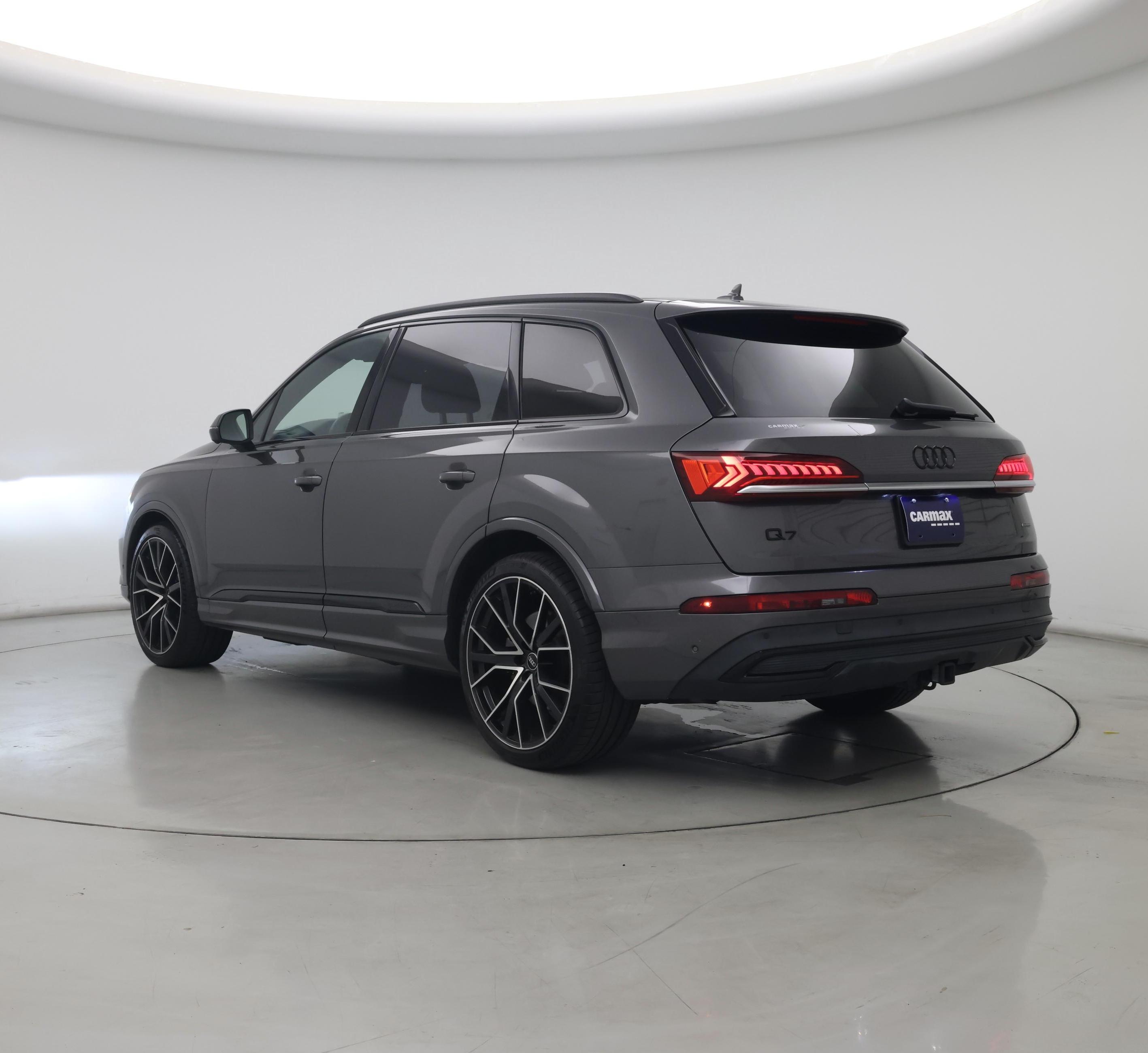 Thumbnail: 2021 Audi Q7 - 2
