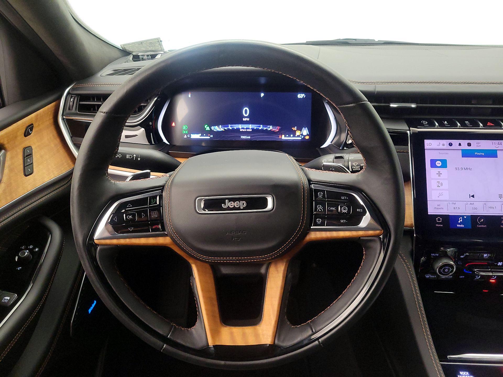 Thumbnail: 2022 Jeep Grand Cherokee - 10