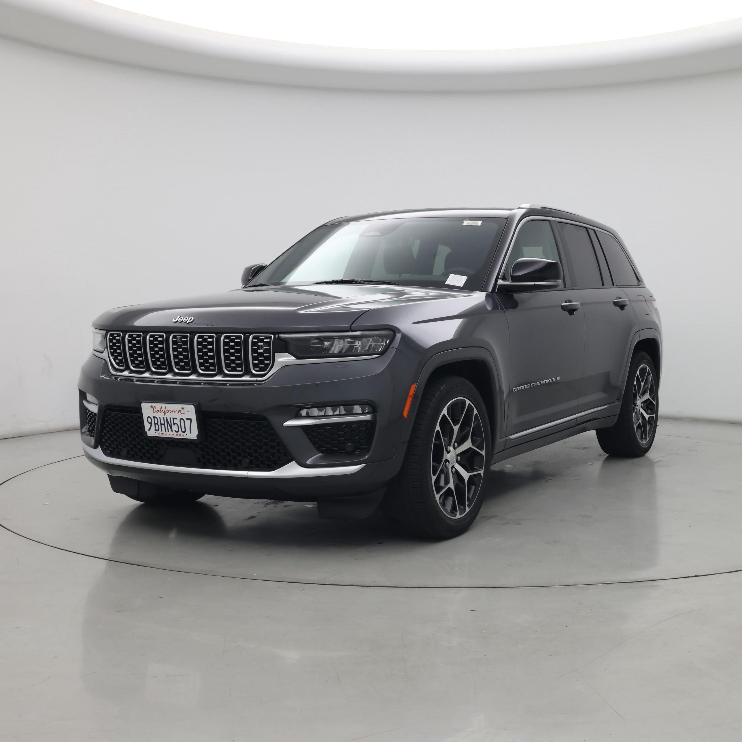 Thumbnail: 2022 Jeep Grand Cherokee - 4