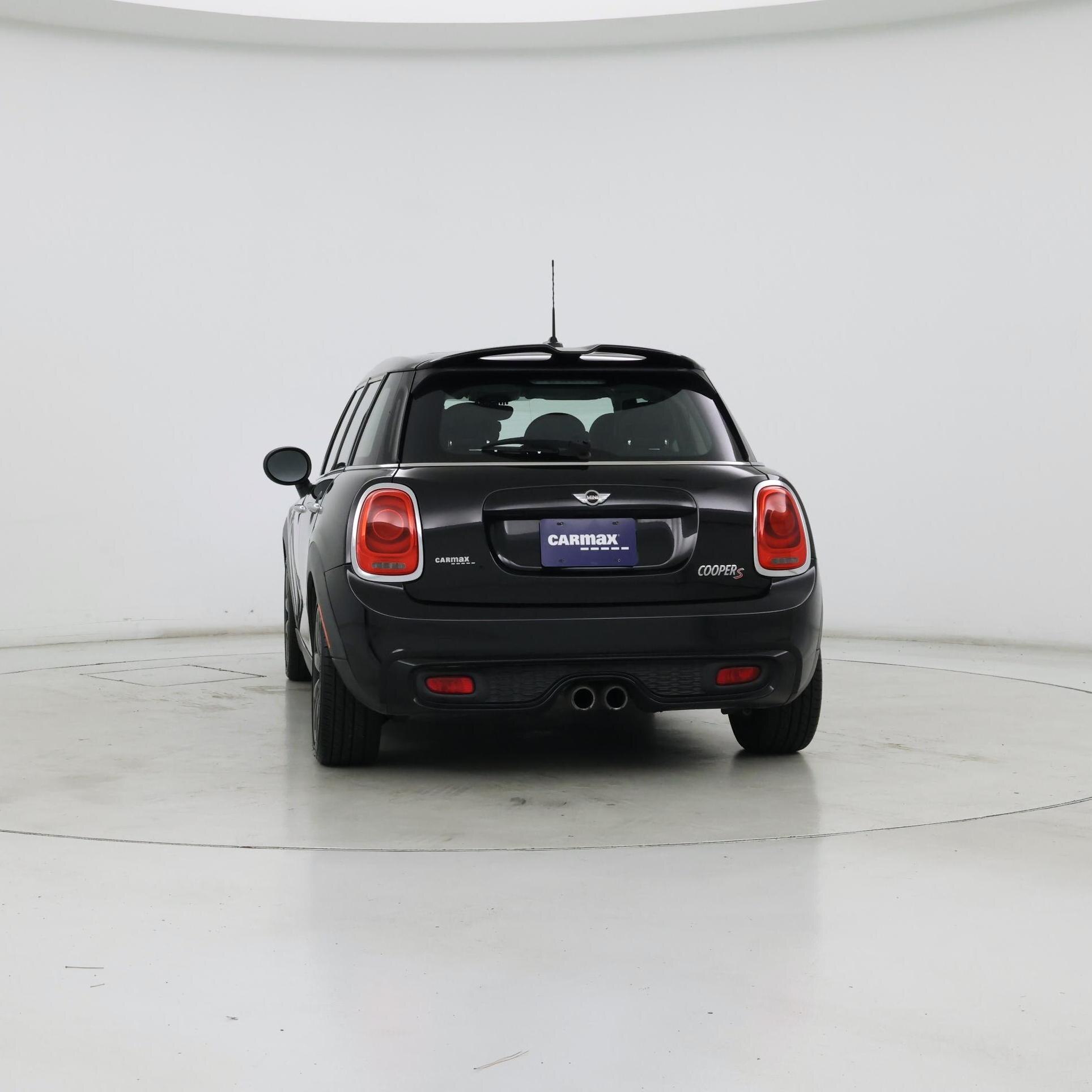 Thumbnail: 2016 MINI Cooper Hardtop - 6