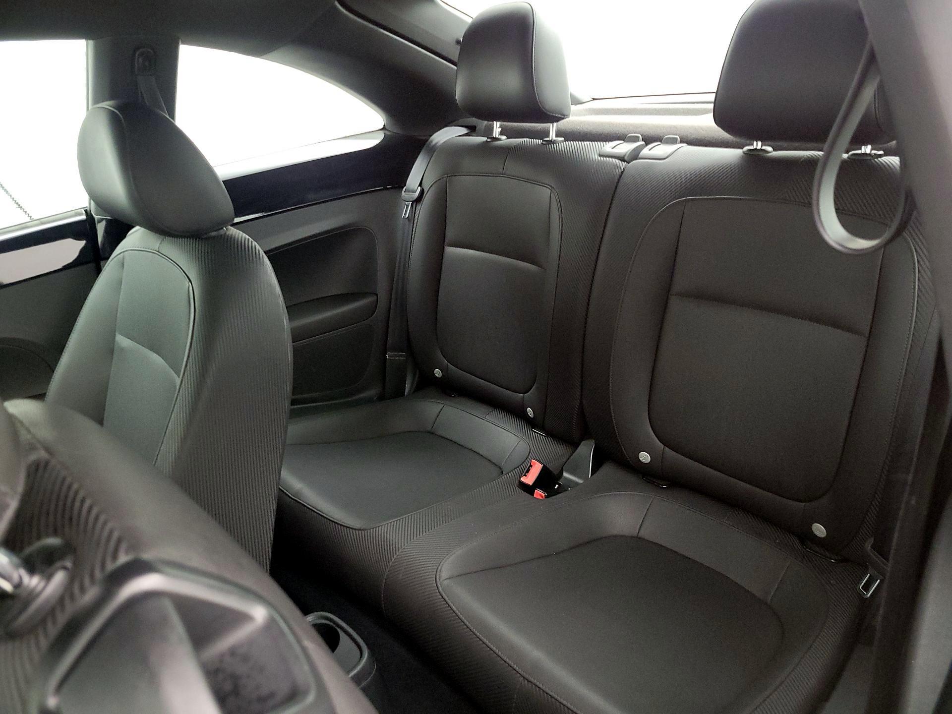 Thumbnail: 2013 Volkswagen Beetle - 18