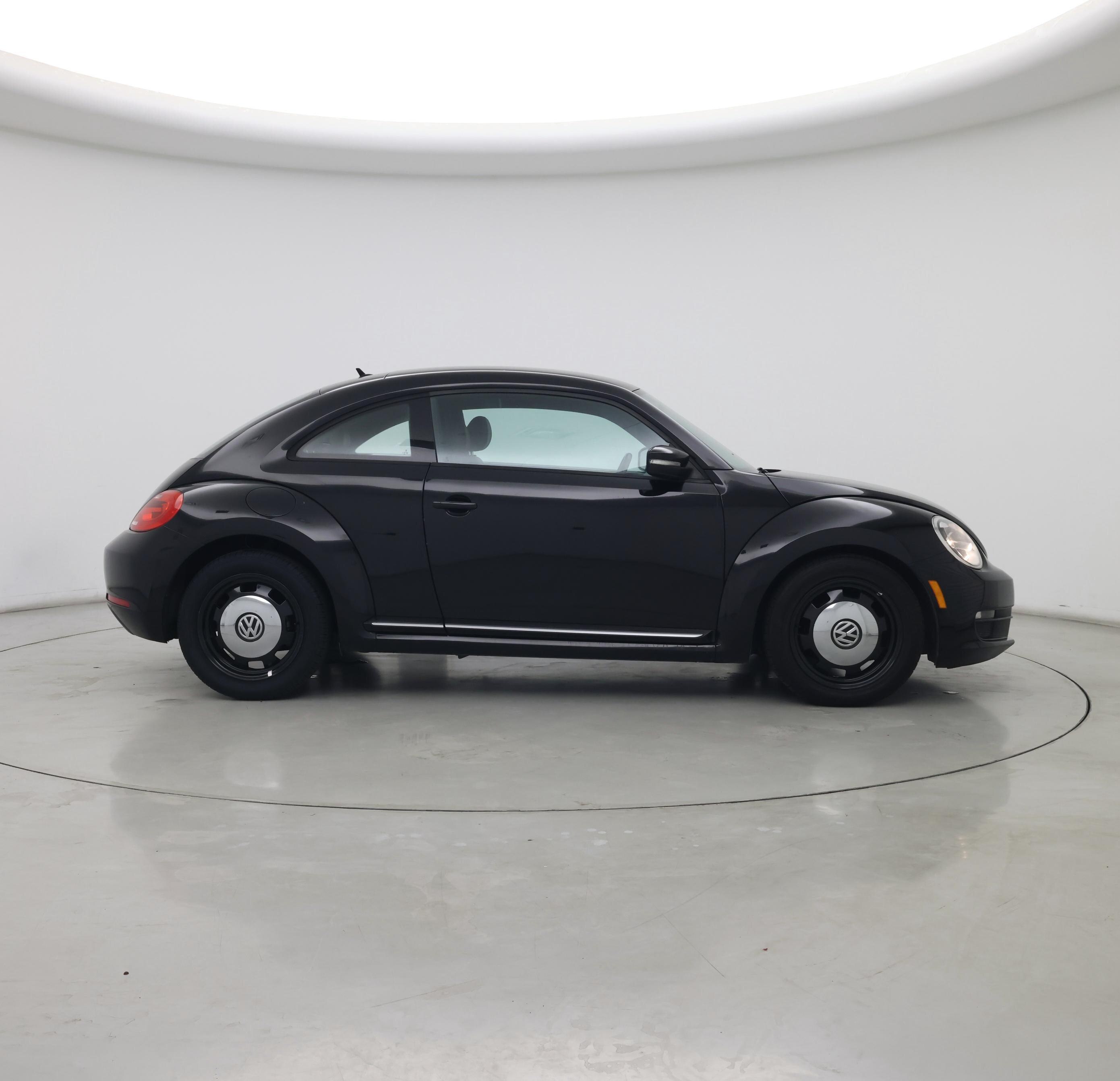 Thumbnail: 2013 Volkswagen Beetle - 7