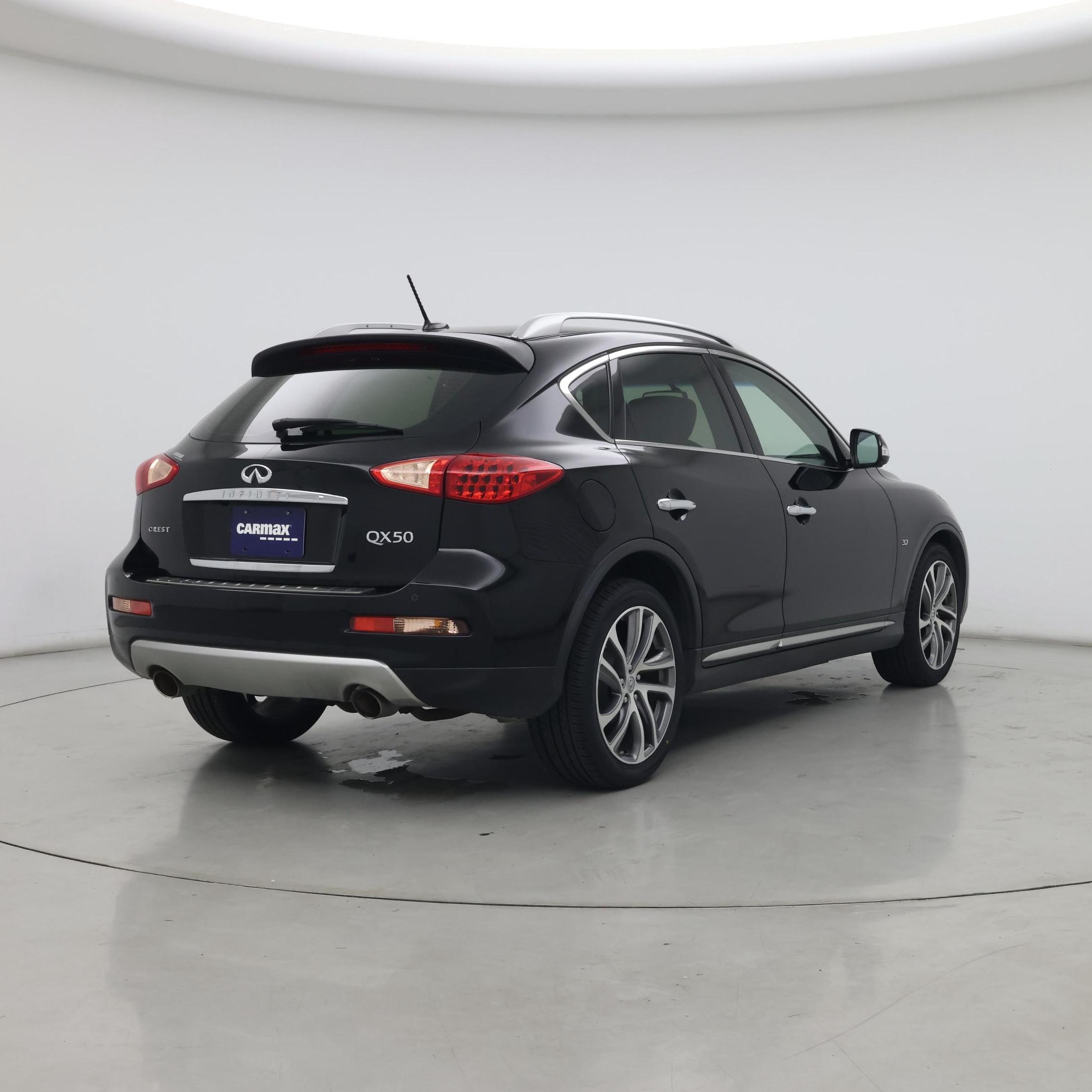 Thumbnail: 2017 INFINITI QX50 - 8