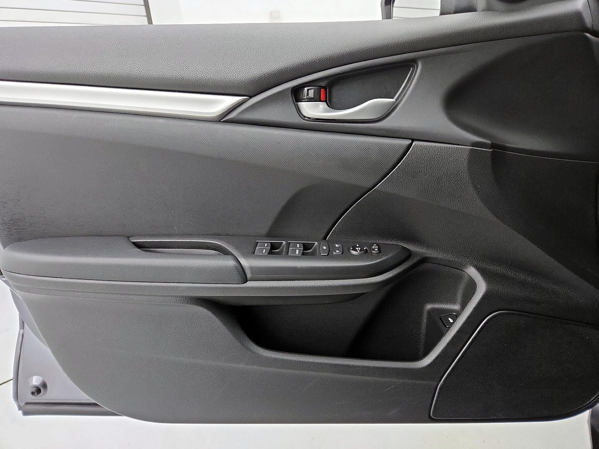 Thumbnail: 2020 Honda Civic - 12