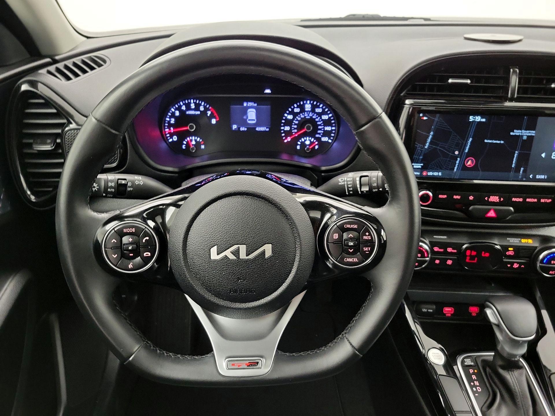 Thumbnail: 2022 Kia Soul - 10