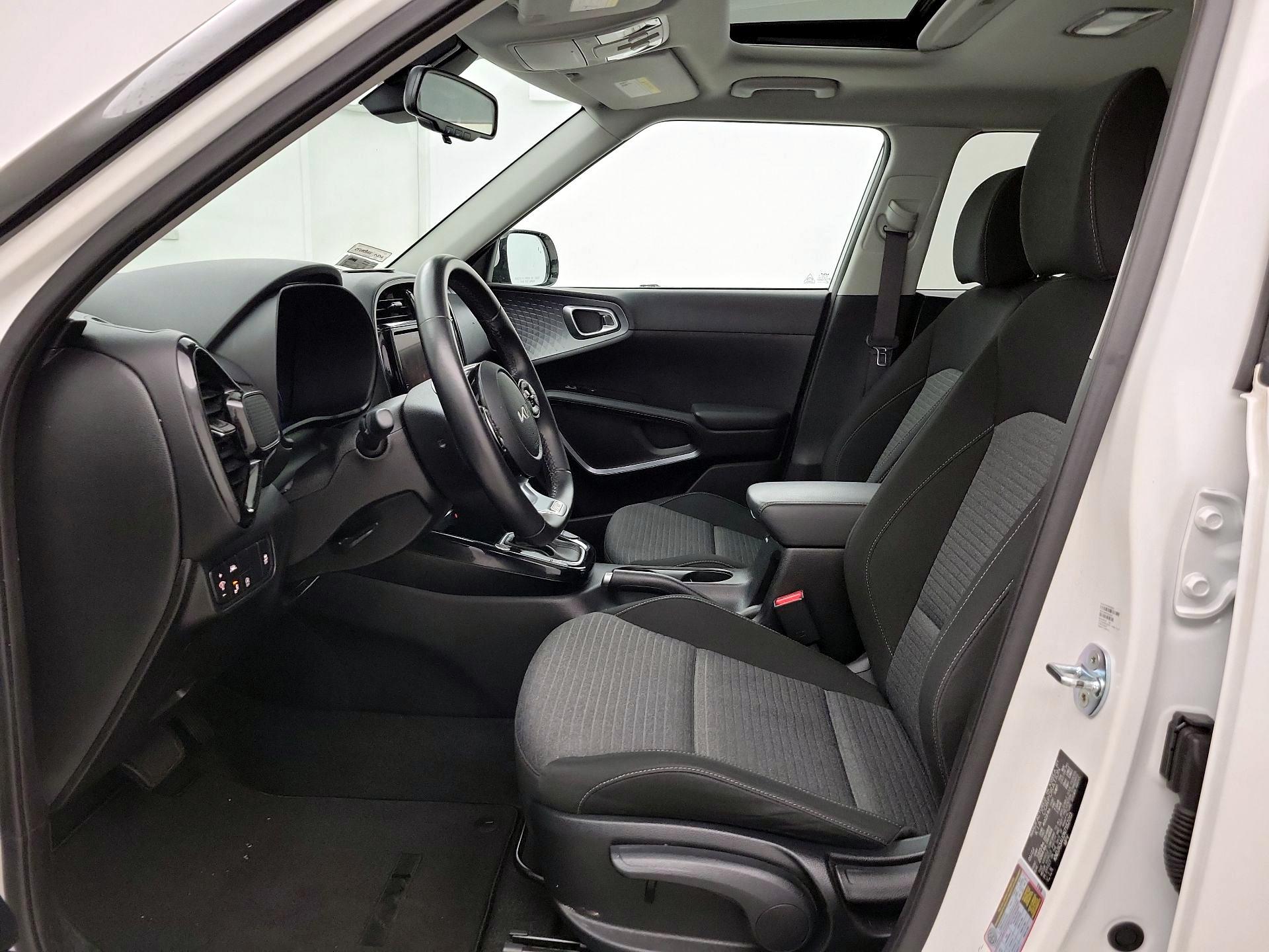 Thumbnail: 2022 Kia Soul - 11