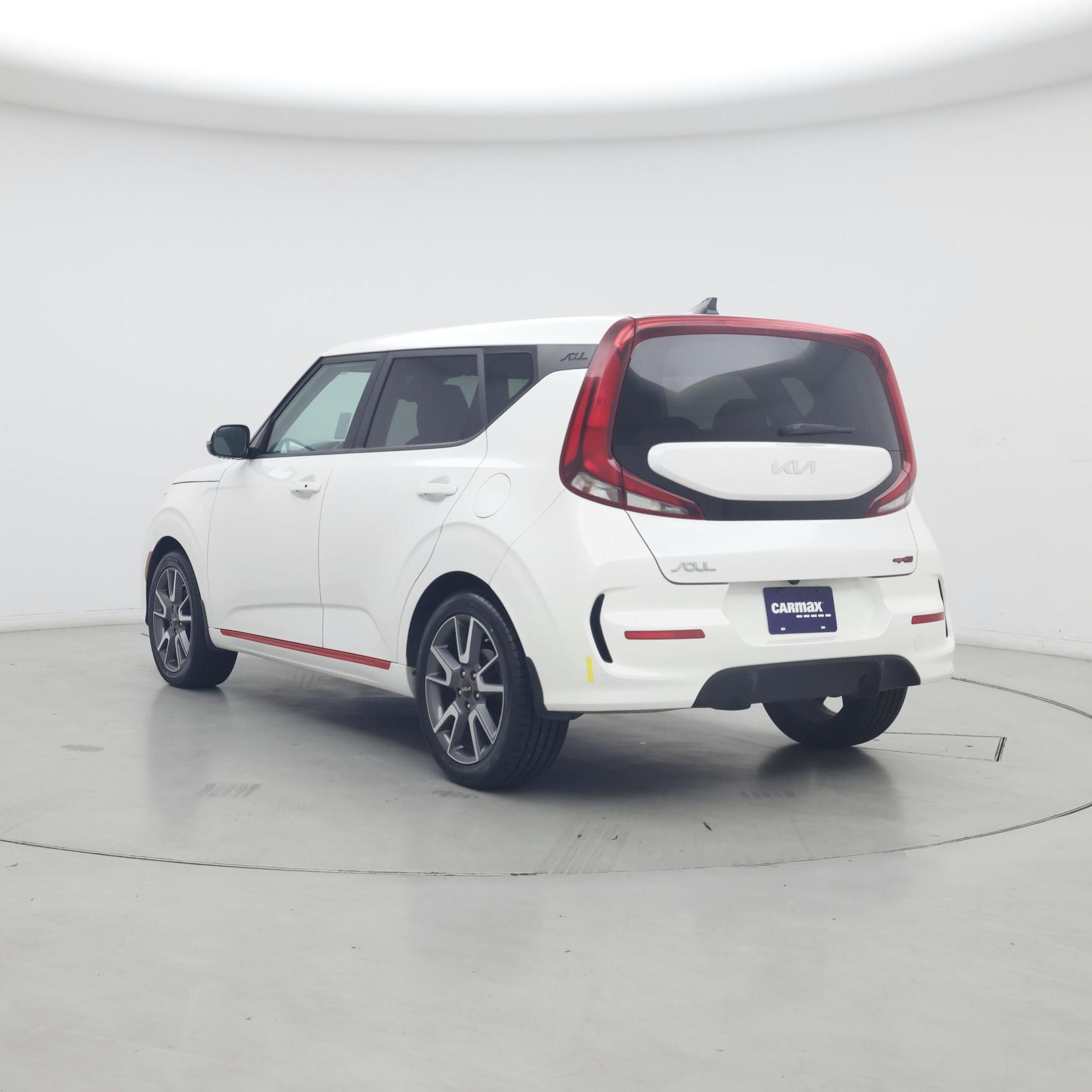 Thumbnail: 2022 Kia Soul - 2