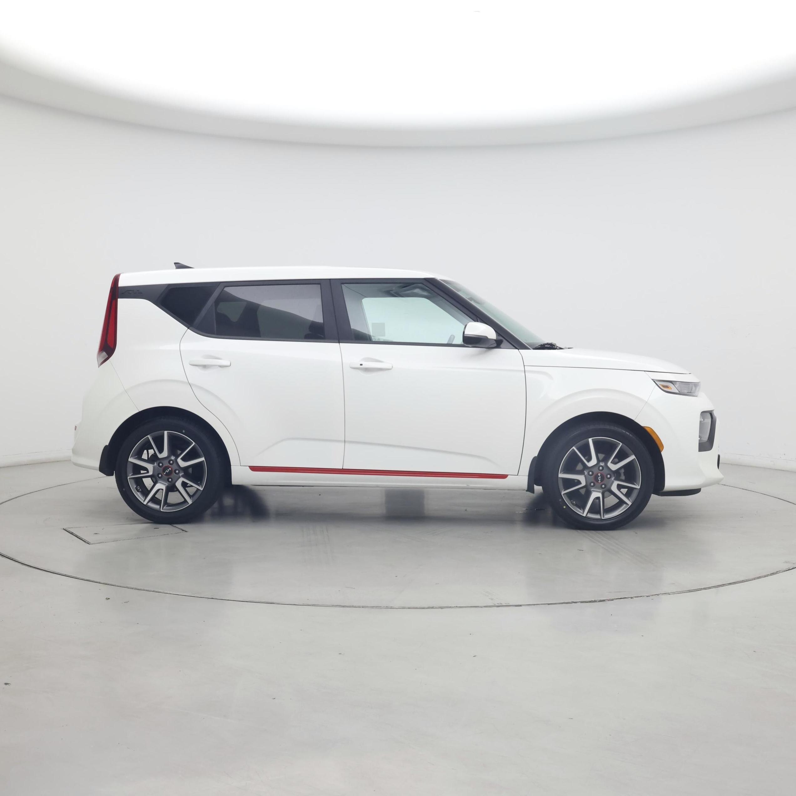 Thumbnail: 2022 Kia Soul - 7