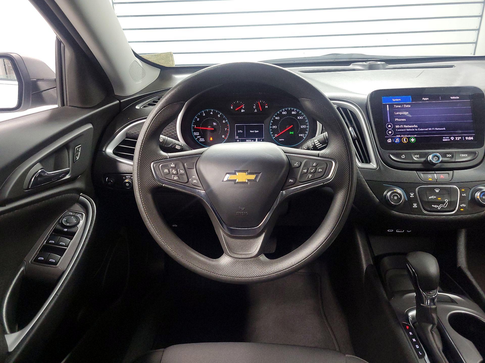 Thumbnail: 2023 Chevrolet Malibu - 10