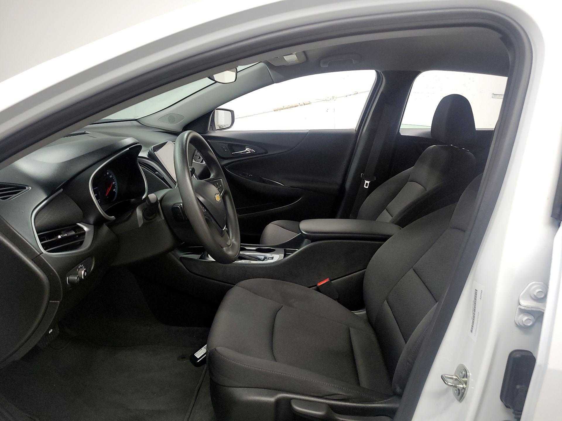 Thumbnail: 2023 Chevrolet Malibu - 11
