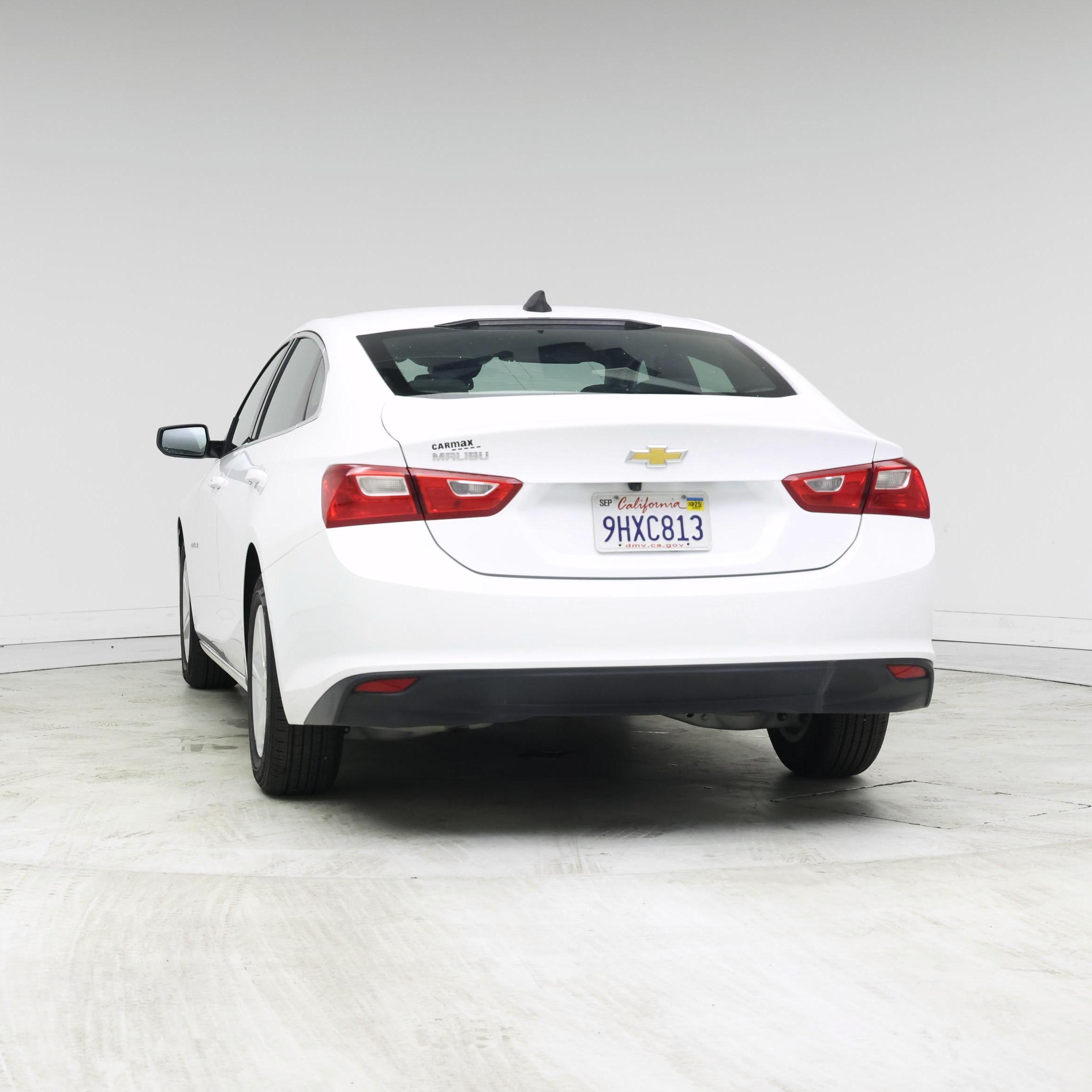 Thumbnail: 2023 Chevrolet Malibu - 6