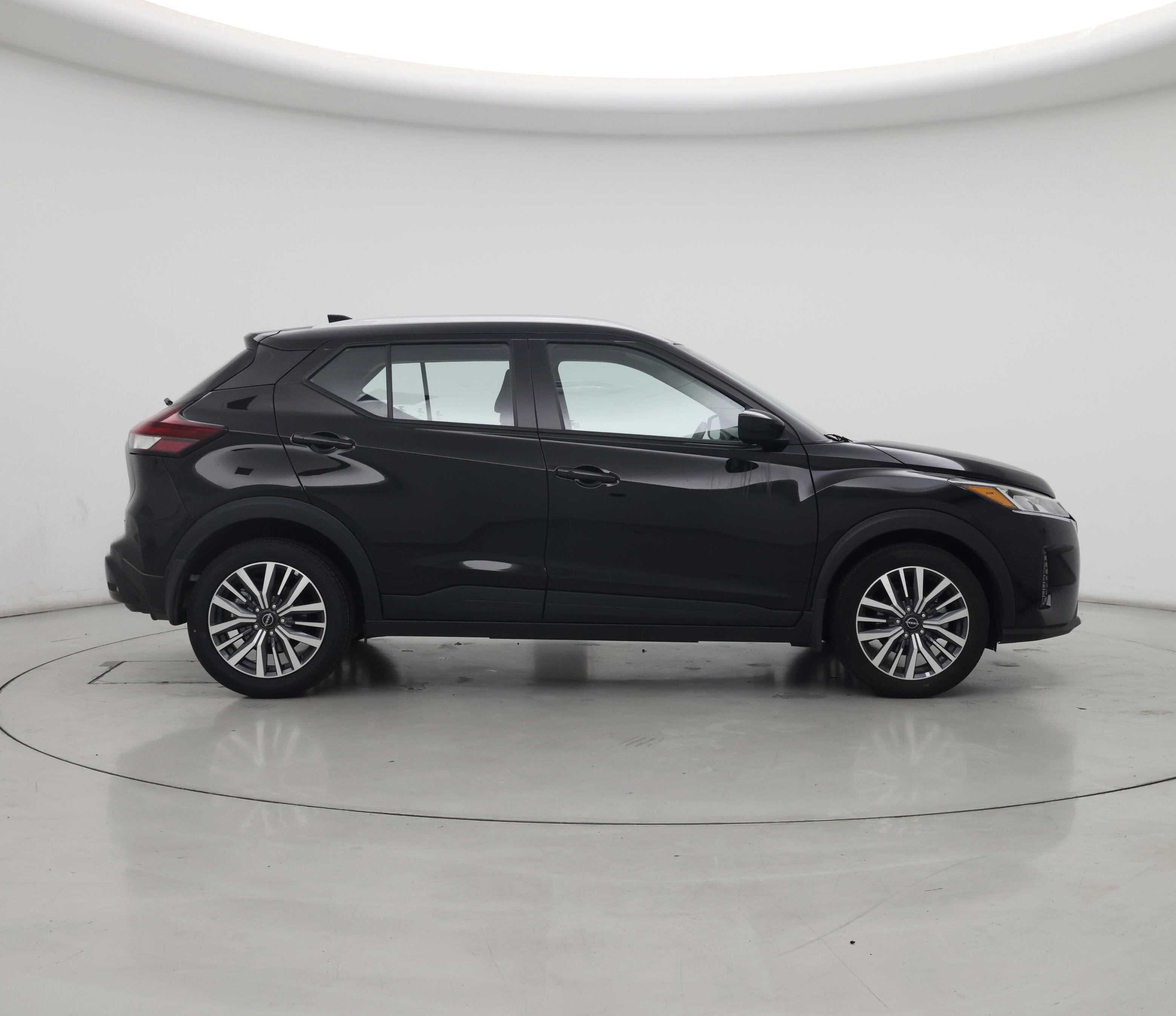 Thumbnail: 2024 Nissan Kicks - 7