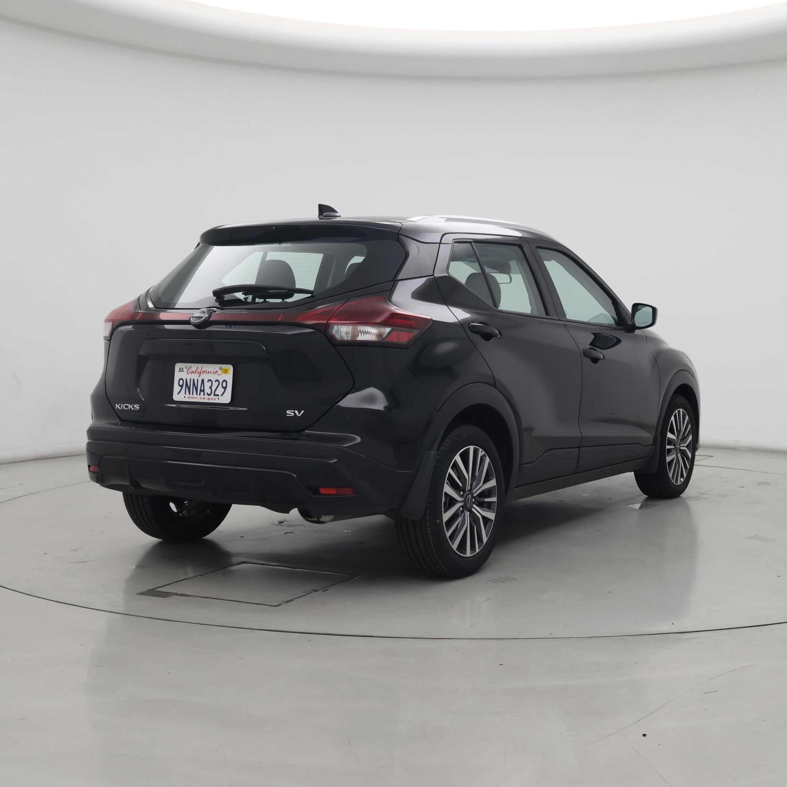 Thumbnail: 2024 Nissan Kicks - 8