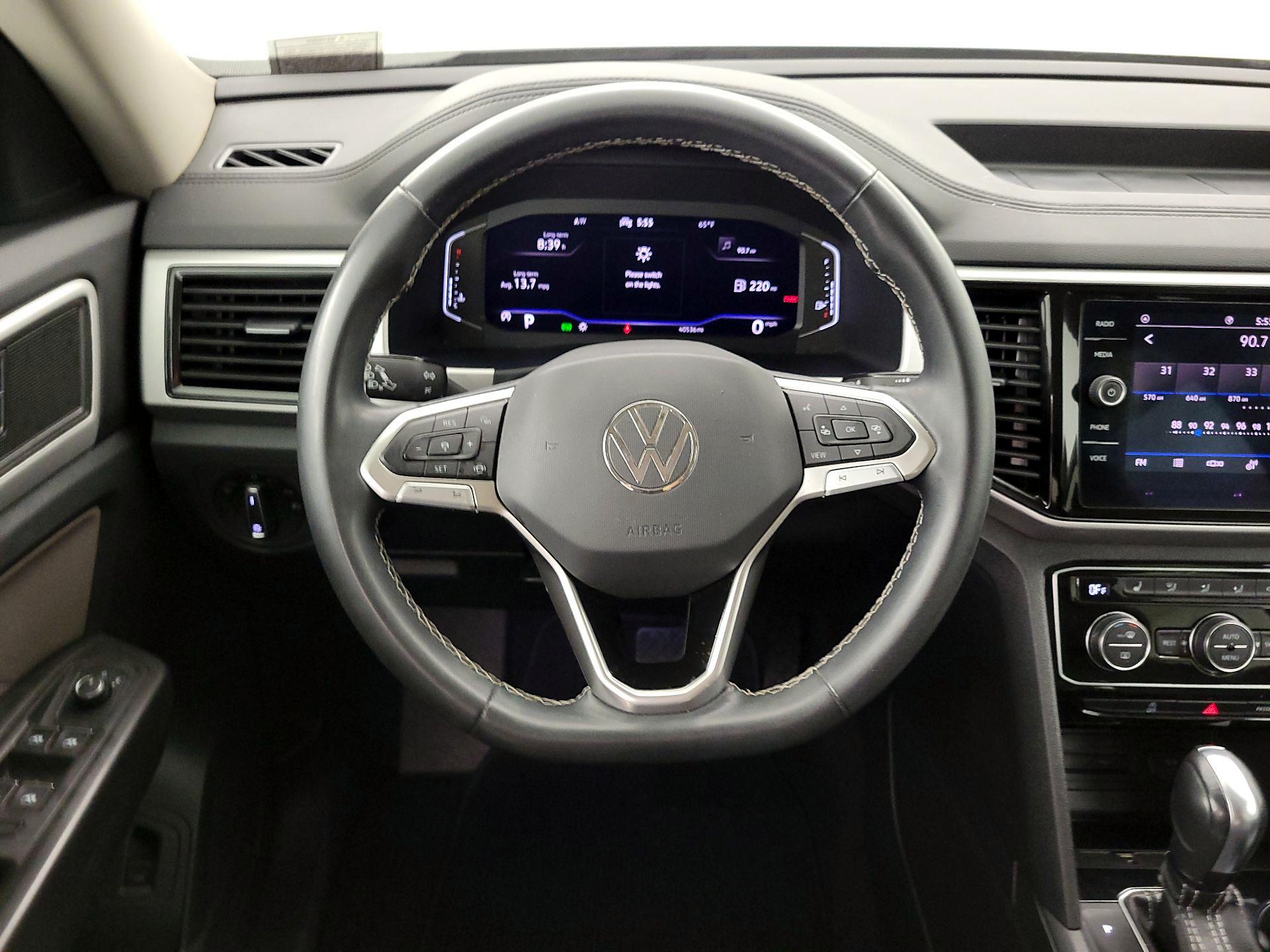 Thumbnail: 2022 Volkswagen Atlas - 10