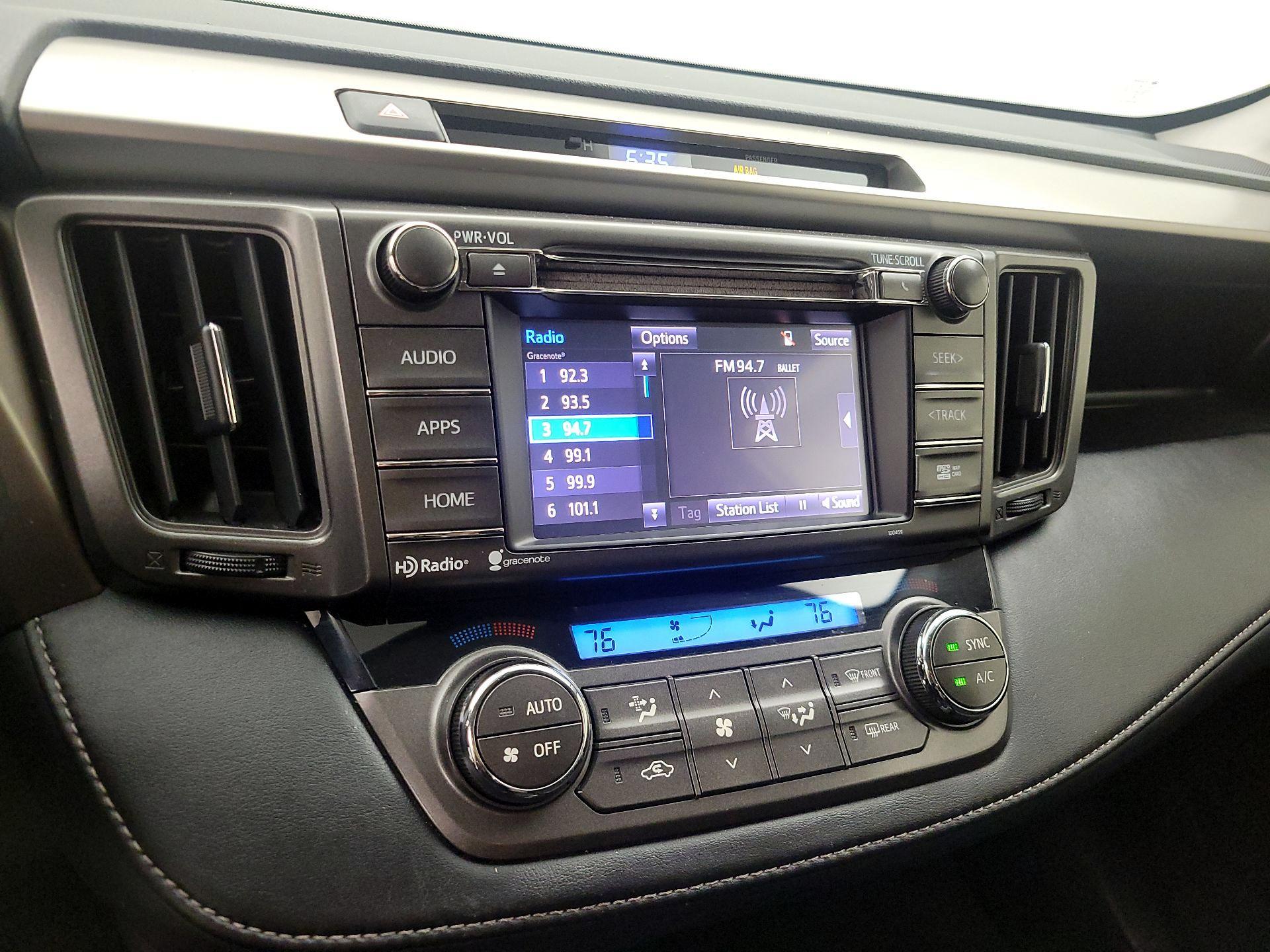 Thumbnail: 2015 Toyota RAV4 - 15