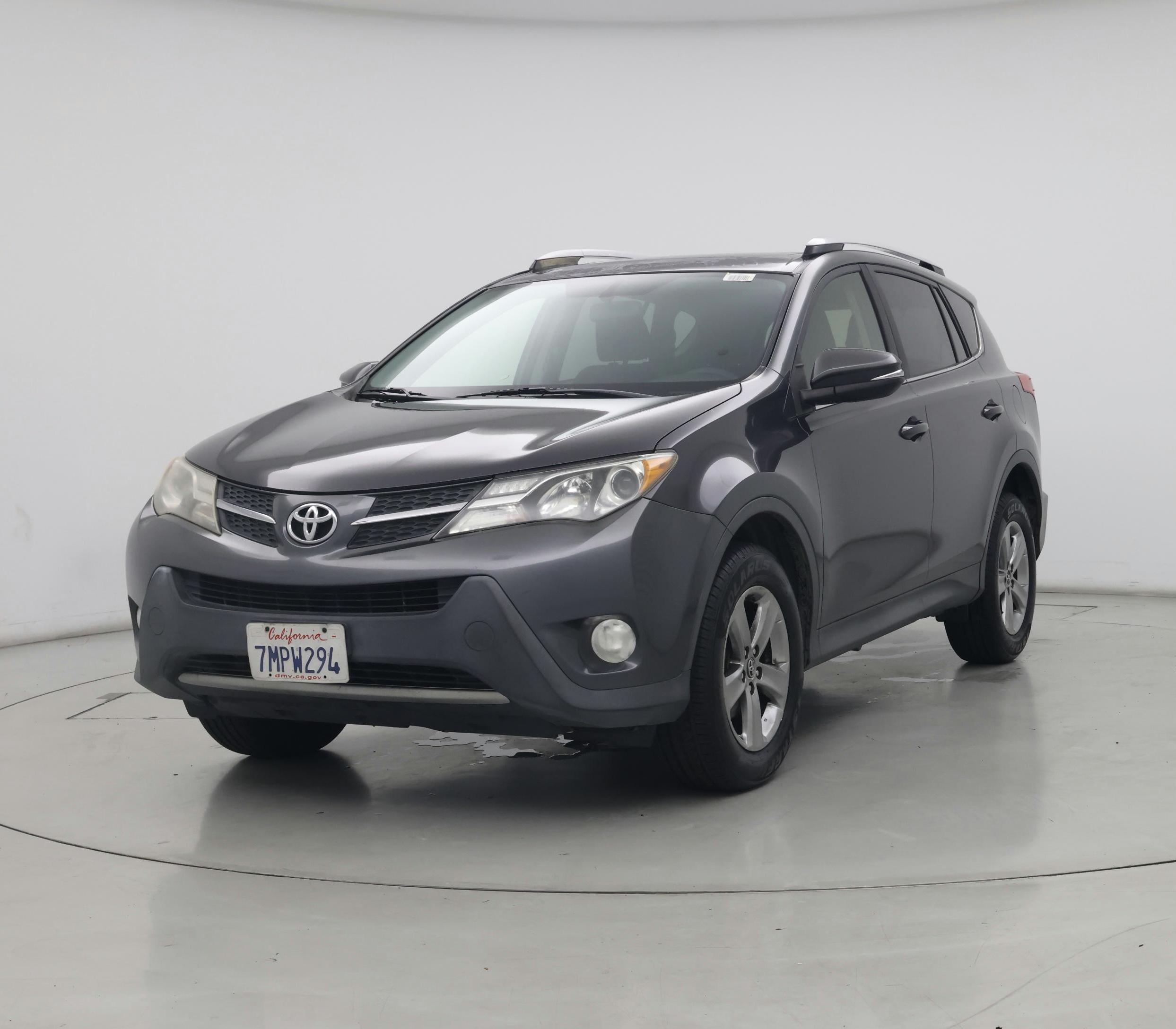 Thumbnail: 2015 Toyota RAV4 - 4