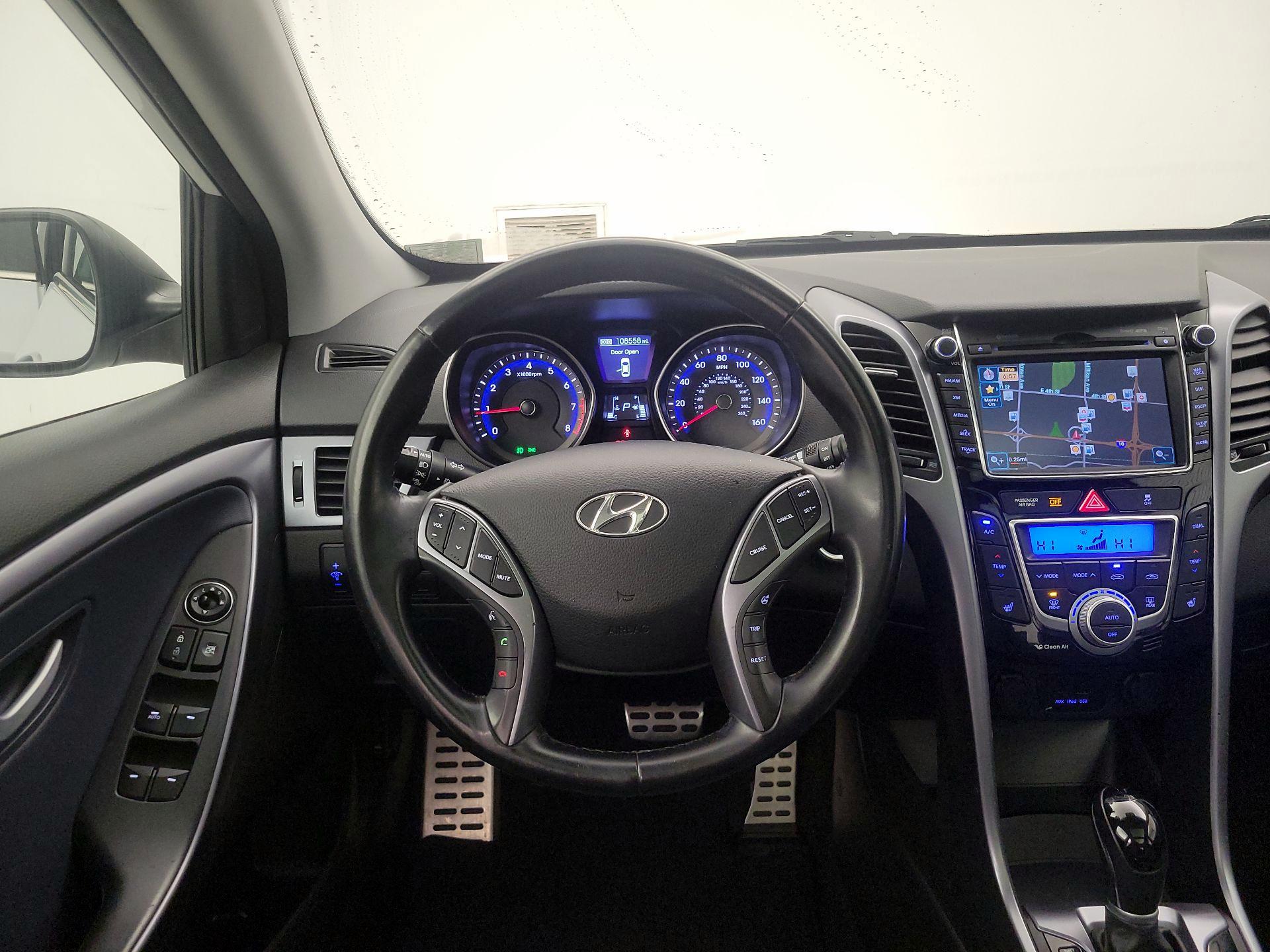 Thumbnail: 2013 Hyundai Elantra - 10