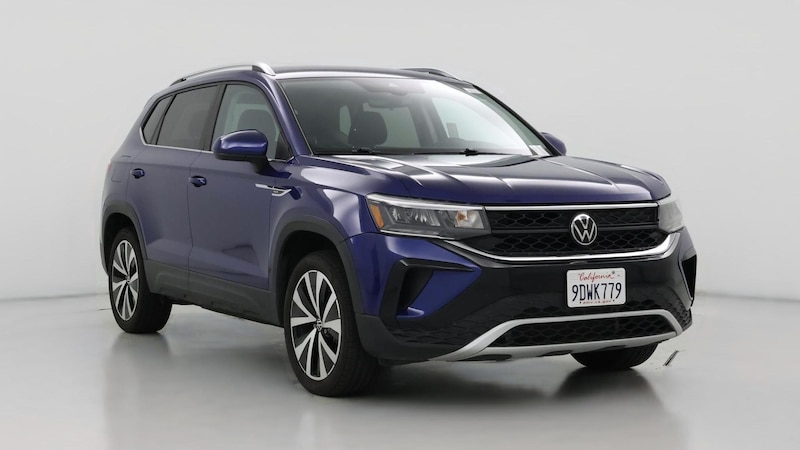 2023 Volkswagen Taos SE Hero Image