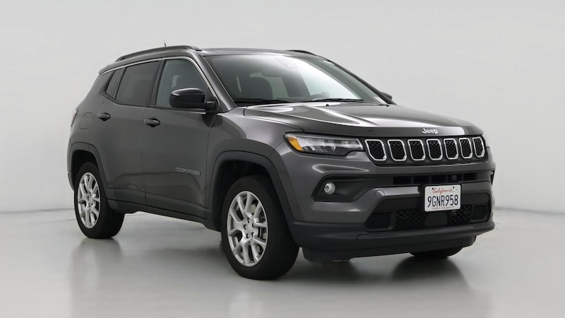 2023 Jeep Compass Latitude Hero Image